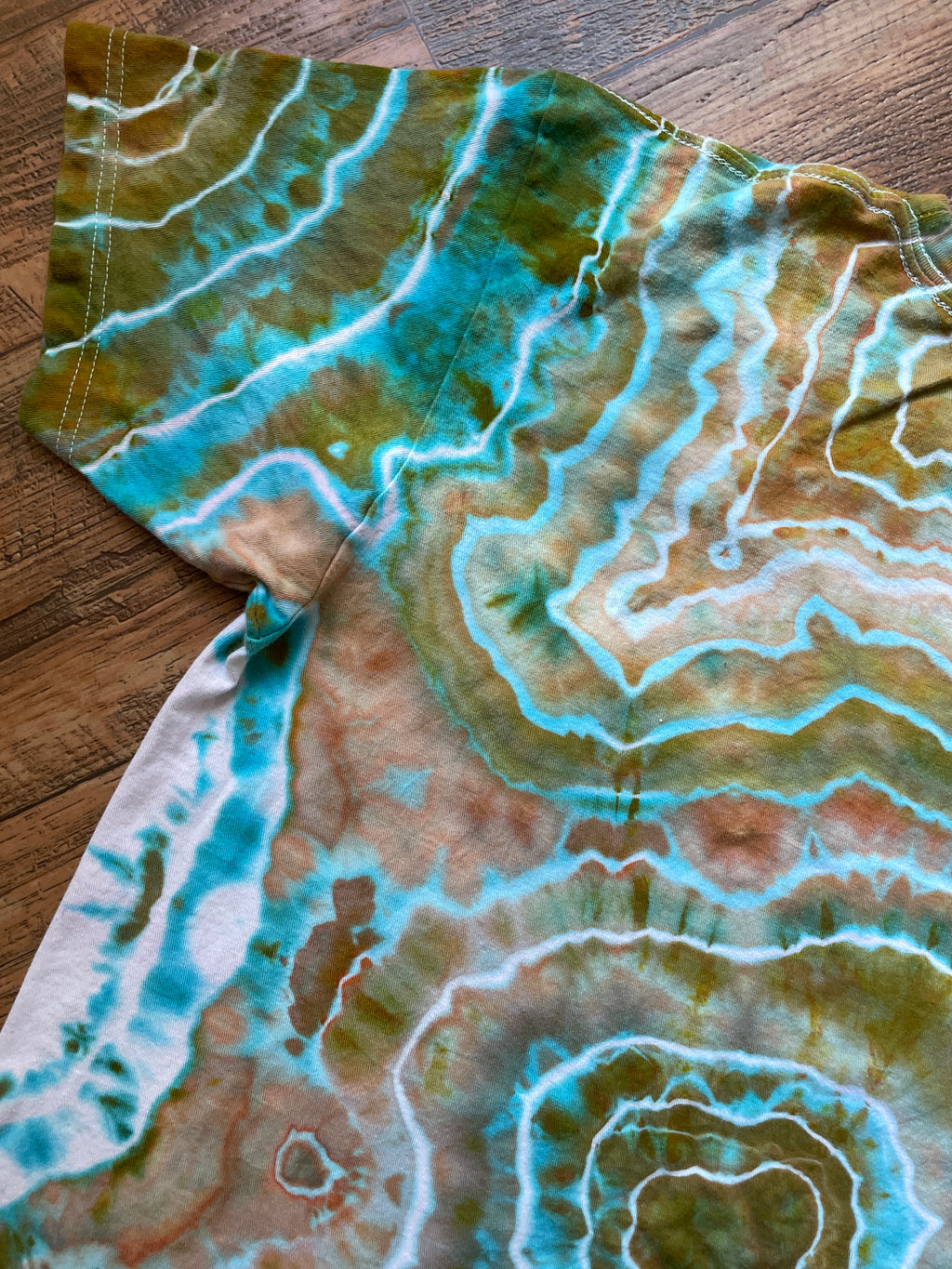 Land Before Time Earth Tones Tie Dye Short Sleeve T-Shirt | Men's Large