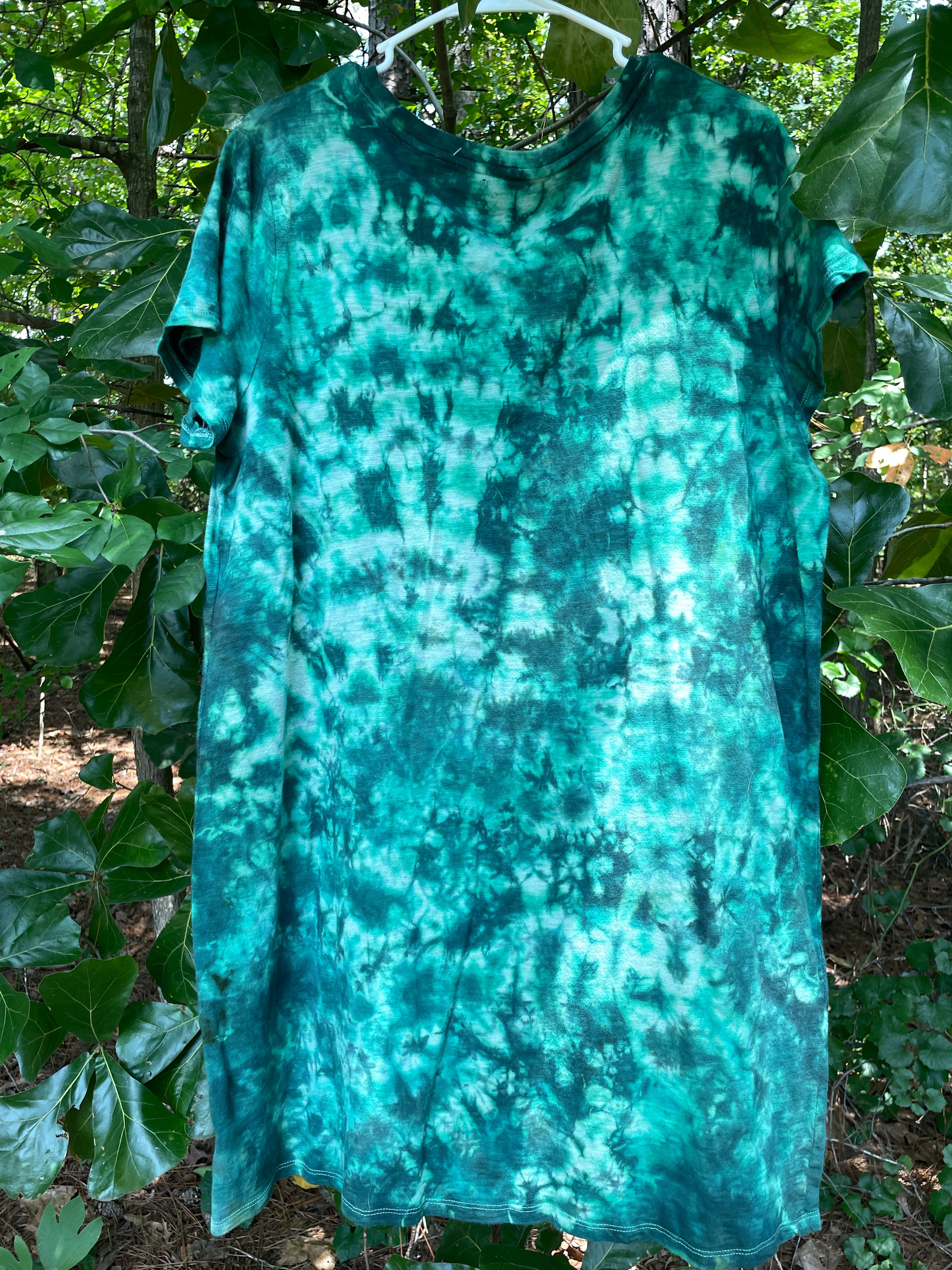 XXL Women’s Handmade Tie Dye Knee-Length Dress | One-Of-a-Kind Upcycled Short Sleeve Dress with Indian Paintbrush Block Print