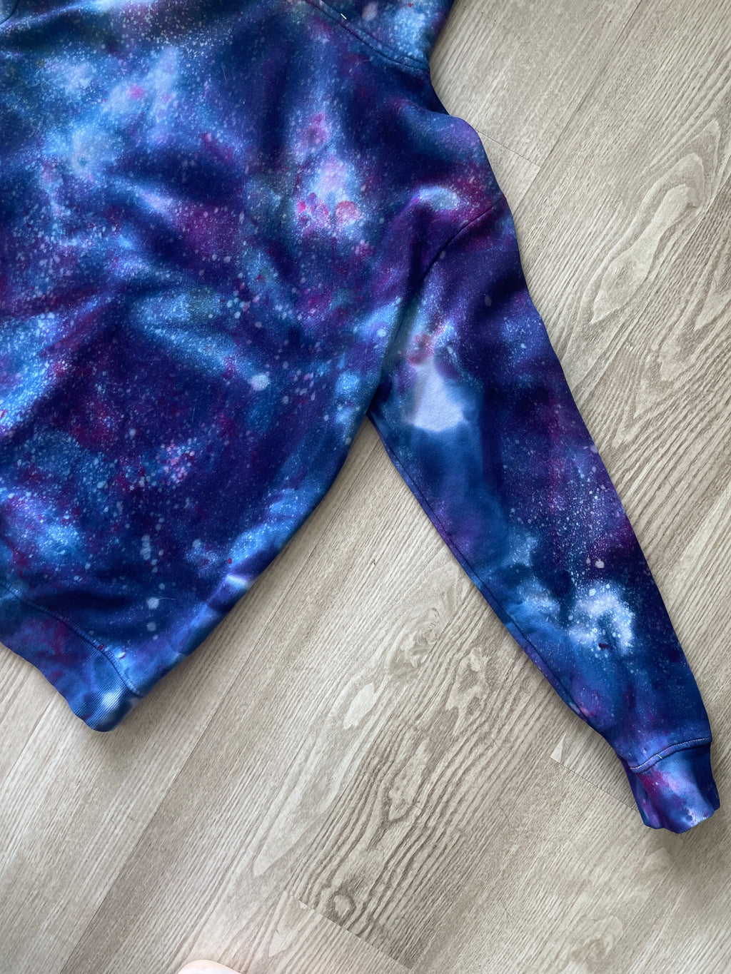 LARGE Men’s SpongeBob Squarepants Galaxy Tie Dye Sweatshirt | One-Of-a-Kind Purple and Blue Ice Dye Long Sleeve
