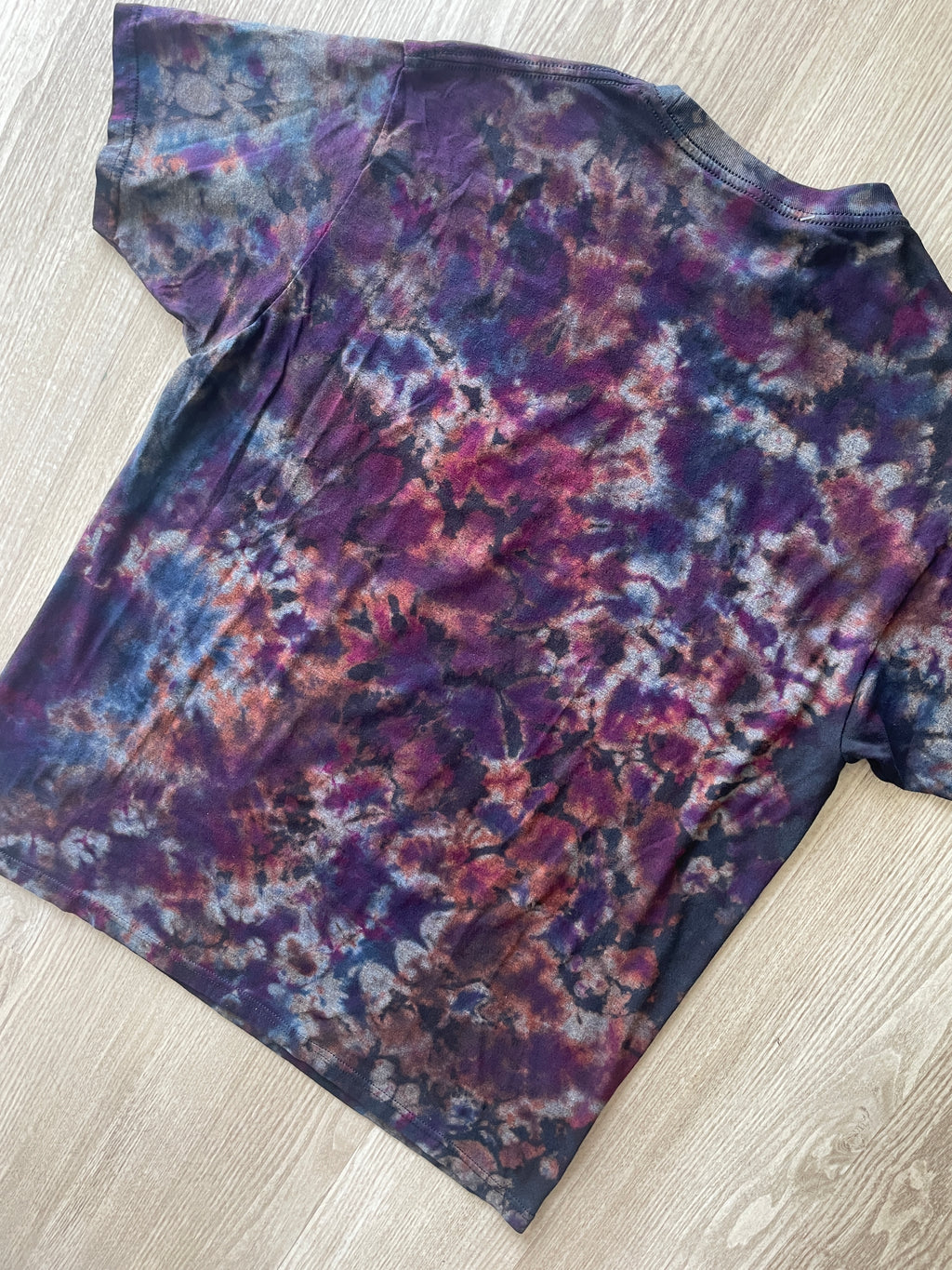 XL Men’s SpongeBob Squarepants Airbrushed Reverse Tie Dye T-Shirt | One-Of-a-Kind Black, Purple, and Blue Crumpled Short Sleeve