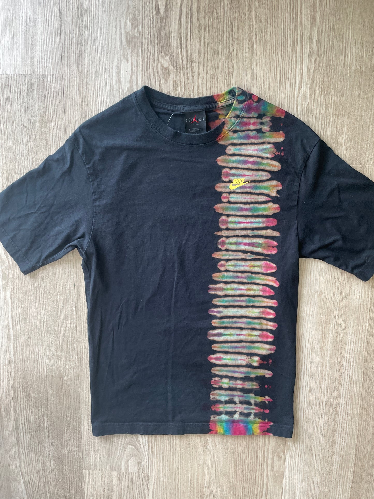 XS/S Men’s Nike Air Jordan Reverse Tie Dye T-Shirt | One-Of-a-Kind Black, Blue, and Red Pleated Short Sleeve