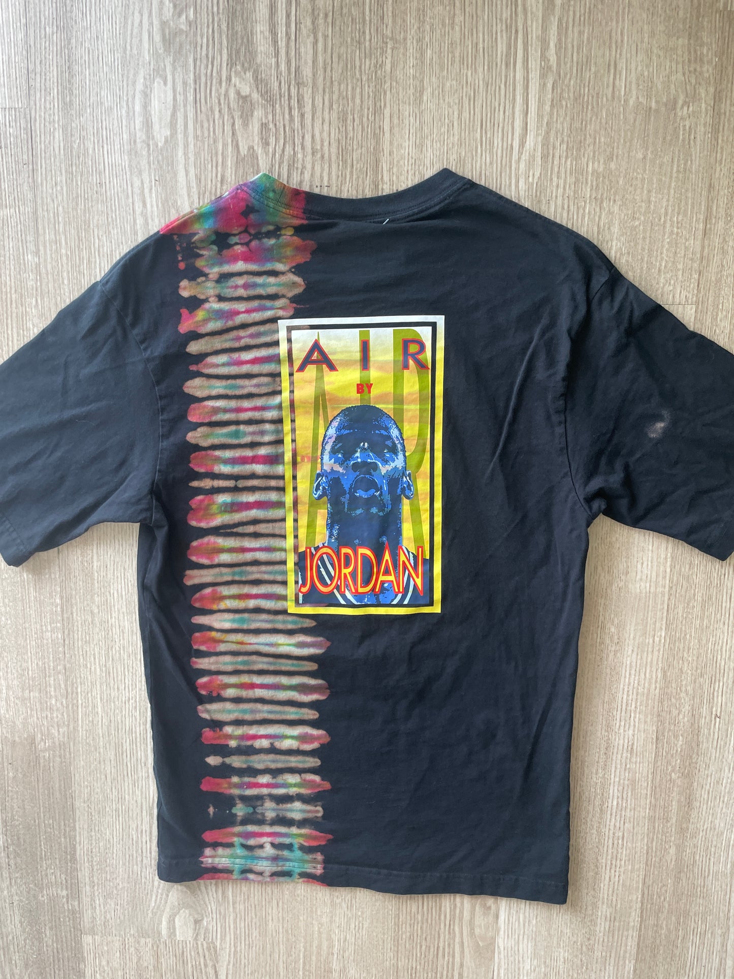 XS/S Men’s Nike Air Jordan Reverse Tie Dye T-Shirt | One-Of-a-Kind Black, Blue, and Red Pleated Short Sleeve