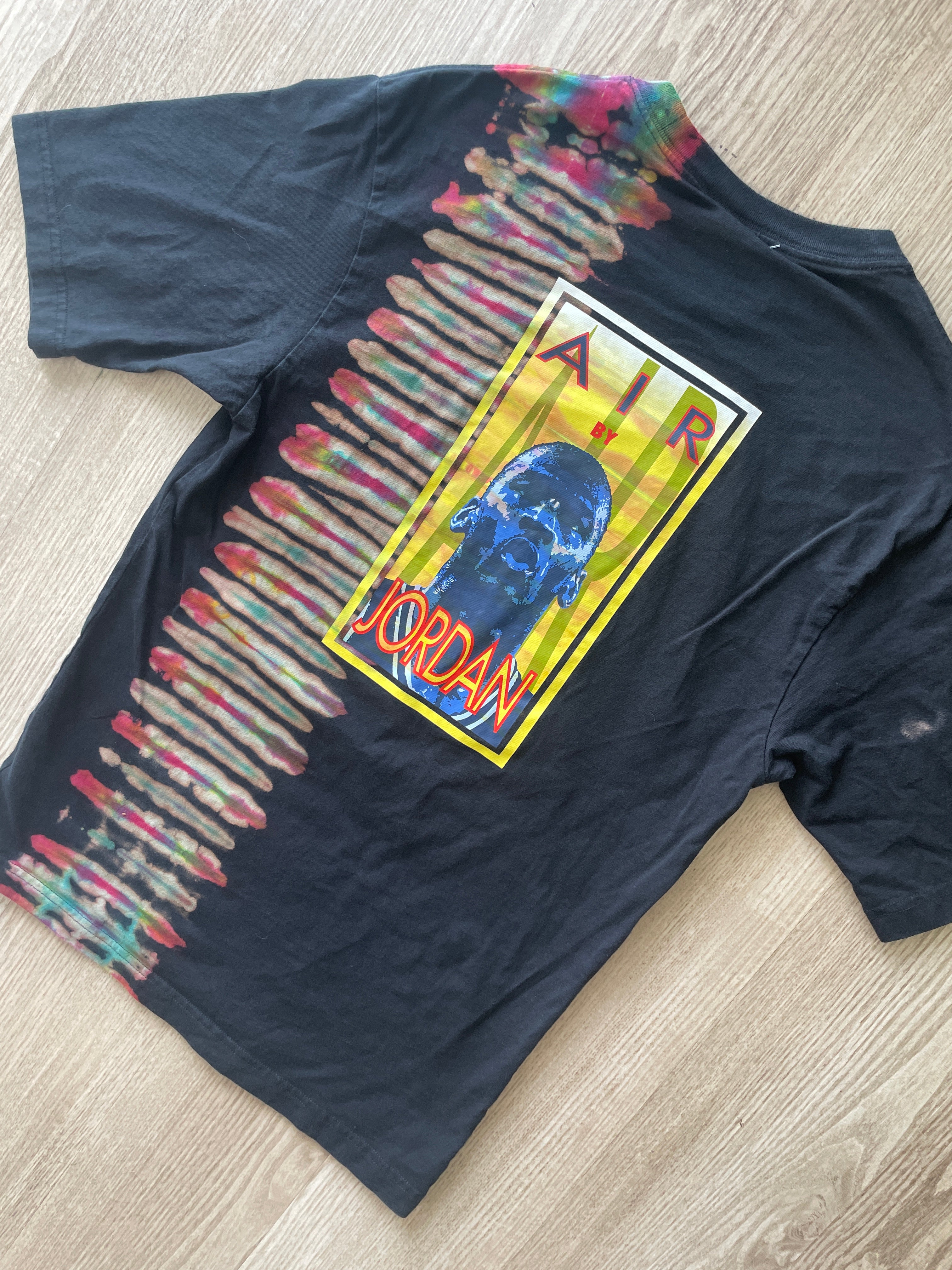 XS/S Men’s Nike Air Jordan Reverse Tie Dye T-Shirt | One-Of-a-Kind Black, Blue, and Red Pleated Short Sleeve