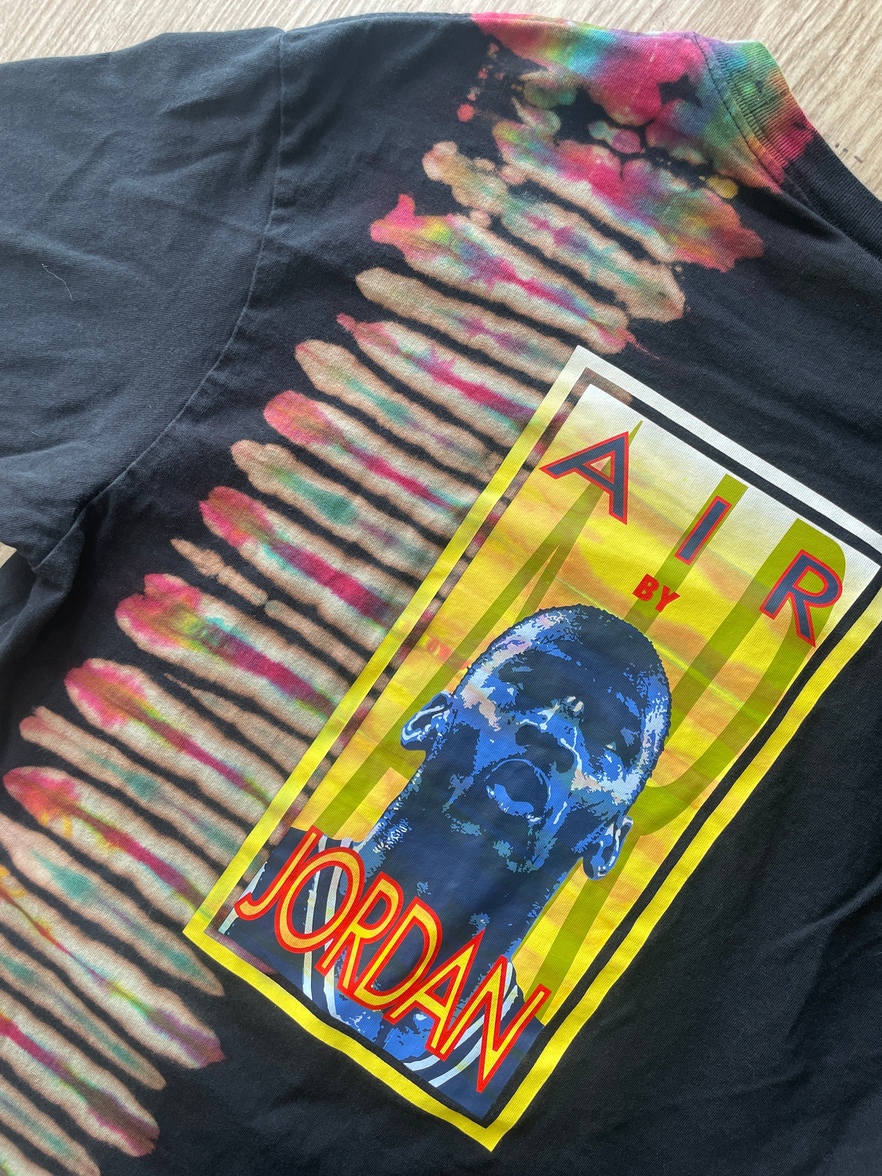 XS/S Men’s Nike Air Jordan Reverse Tie Dye T-Shirt | One-Of-a-Kind Black, Blue, and Red Pleated Short Sleeve
