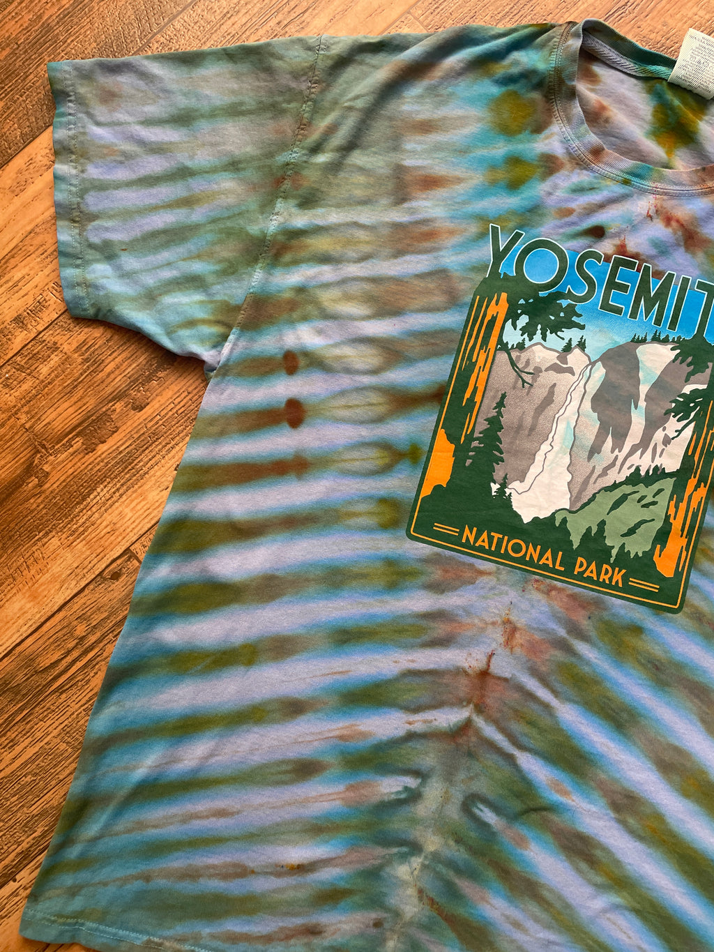 Yosemite National Park Blue and Brown Tie Dye Short Sleeve T-Shirt | Men's XL