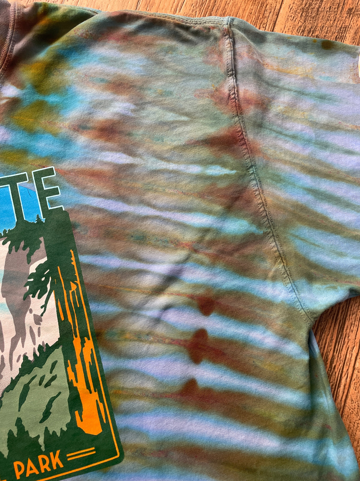 Yosemite National Park Blue and Brown Tie Dye Short Sleeve T-Shirt | Men's XL