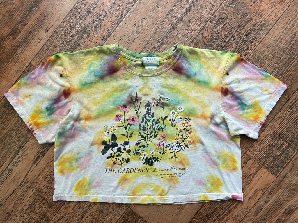 "The Gardener" Pastel Multicolor Ice Dye Short Sleeve Cropped T-Shirt | Women's Large