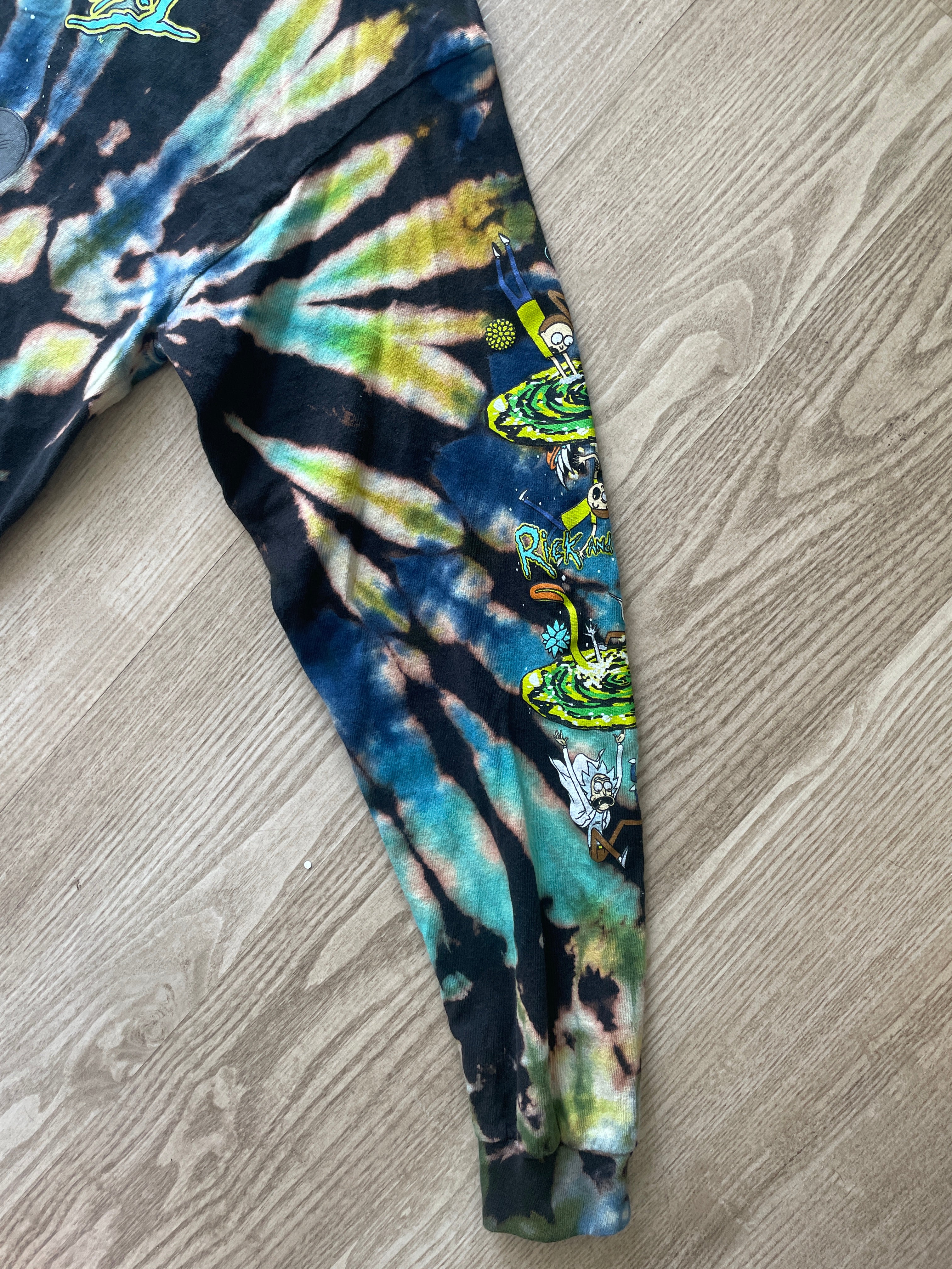 LARGE Men’s Rick and Morty Reverse Tie Dye Long Sleeve T-Shirt | One-Of-a-Kind Black, Blue, and Green Spiral Long Sleeve