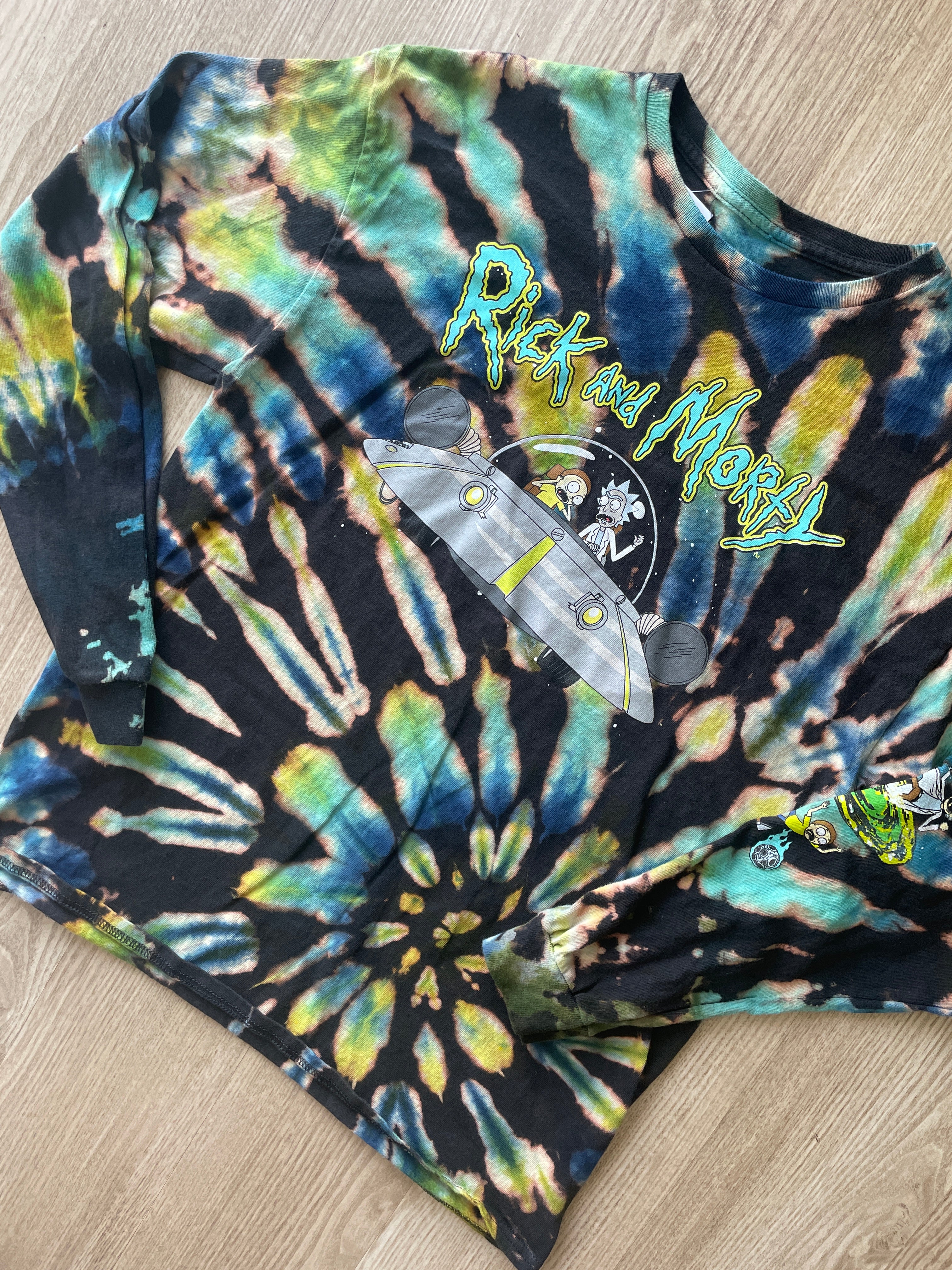 LARGE Men’s Rick and Morty Reverse Tie Dye Long Sleeve T-Shirt | One-Of-a-Kind Black, Blue, and Green Spiral Long Sleeve