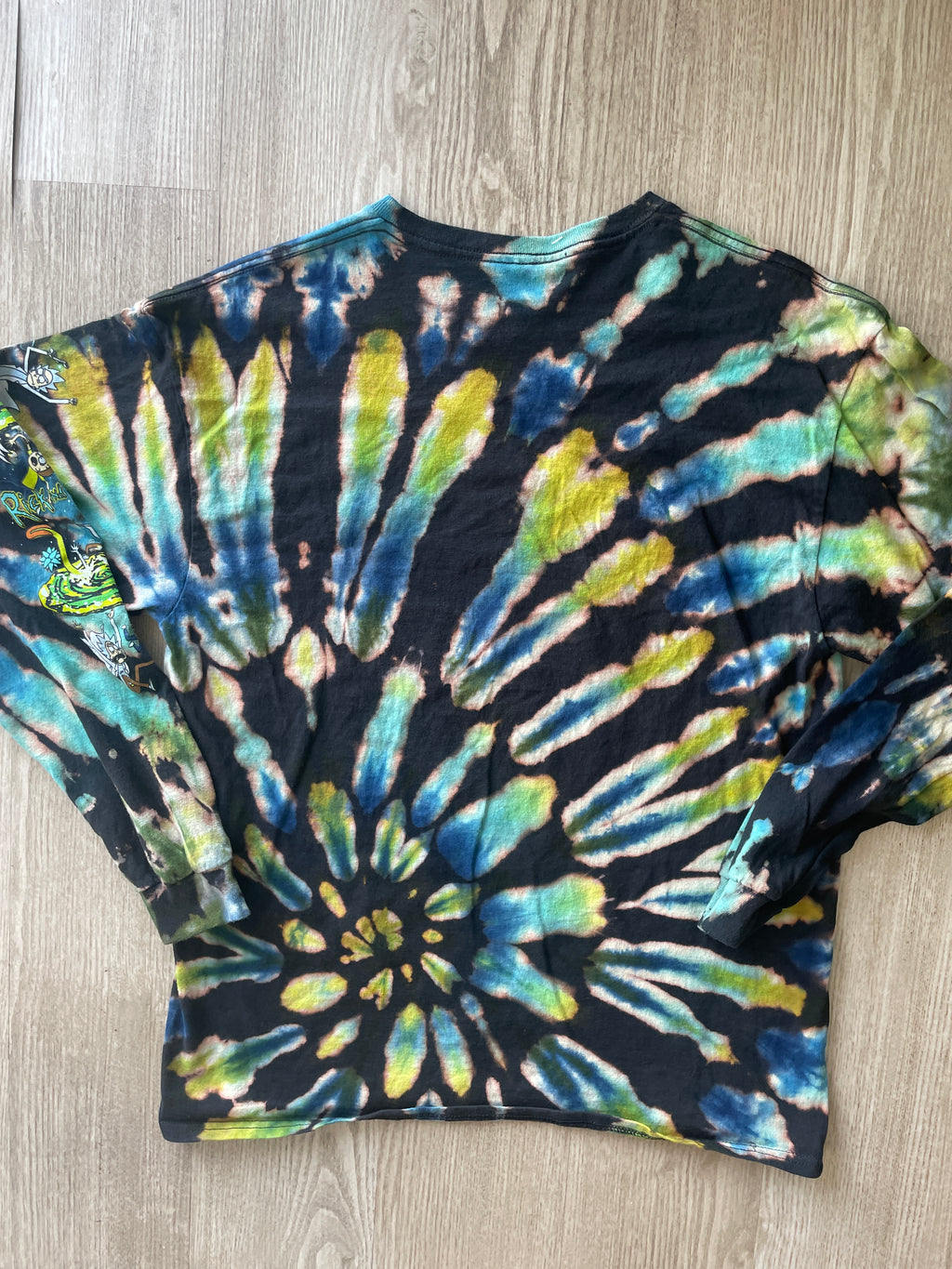 LARGE Men’s Rick and Morty Reverse Tie Dye Long Sleeve T-Shirt | One-Of-a-Kind Black, Blue, and Green Spiral Long Sleeve