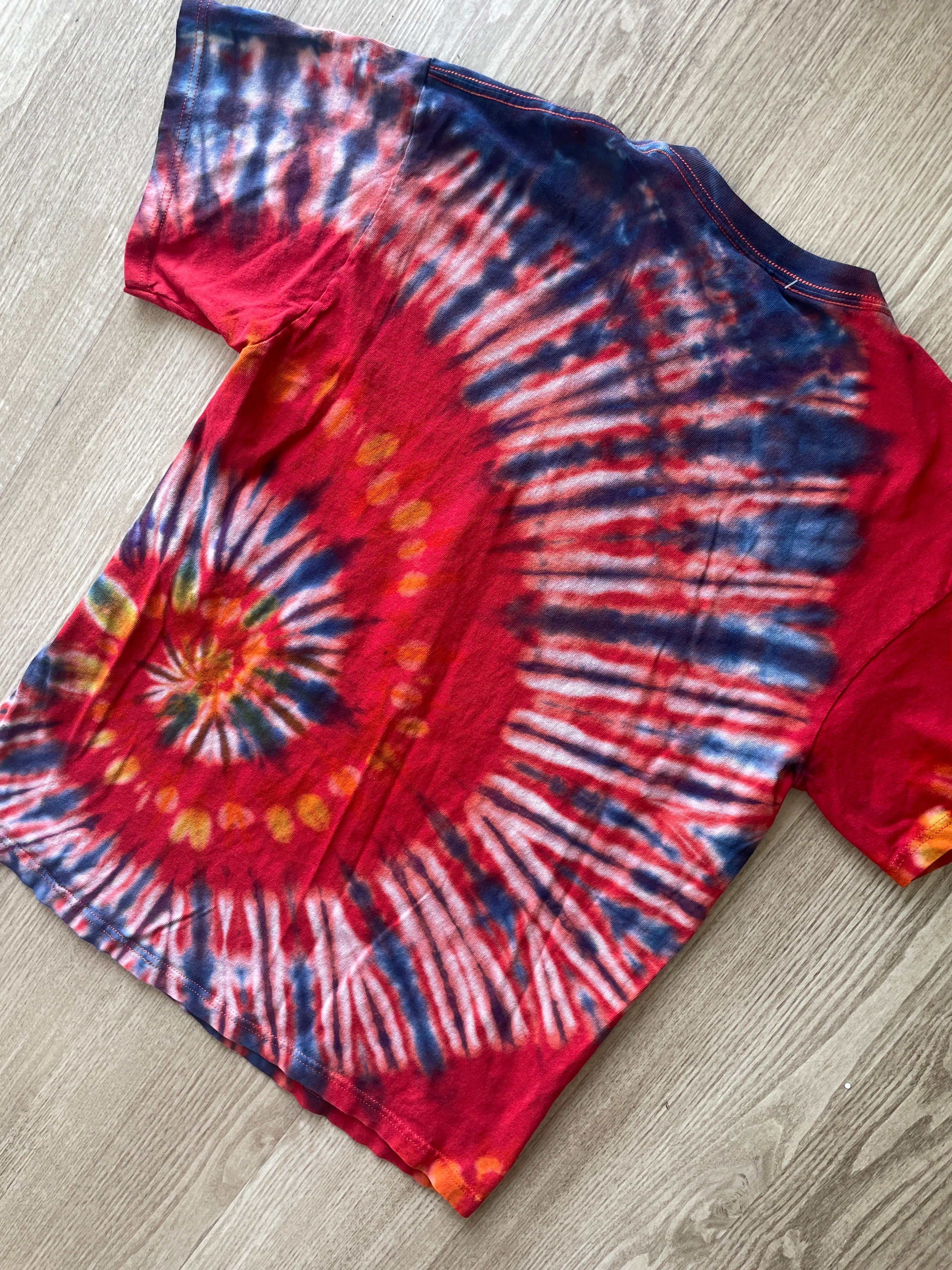 LARGE Men’s Adventure Time Reverse Tie Dye T-Shirt | One-Of-a-Kind Red Rainbow Spiral Short Sleeve