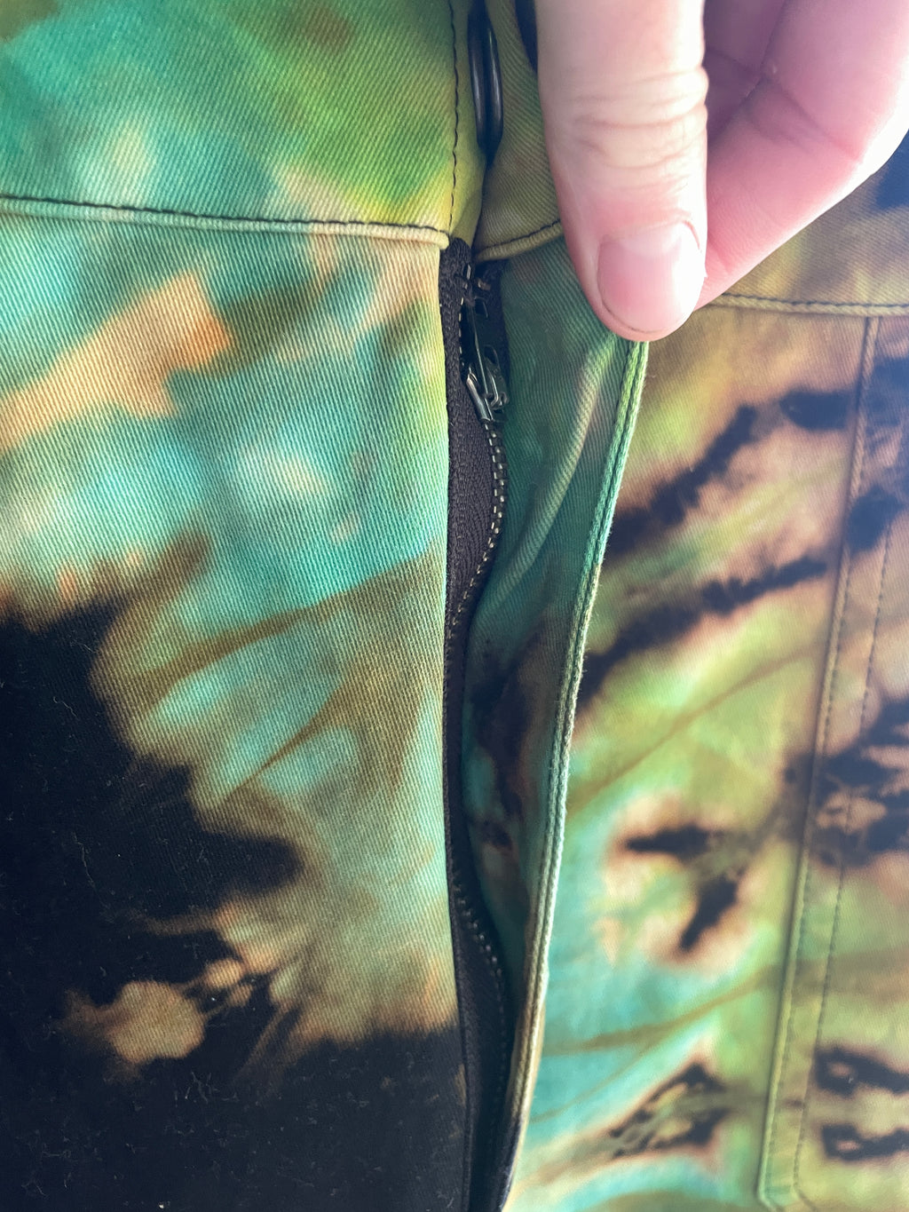 LARGE Women's Snowbird Handmade Tie Dye Jumpsuit (WITH POCKETS) | One-of-a-Kind Short Sleeve Black and Green Jumpsuit with Ski Boot Block Print