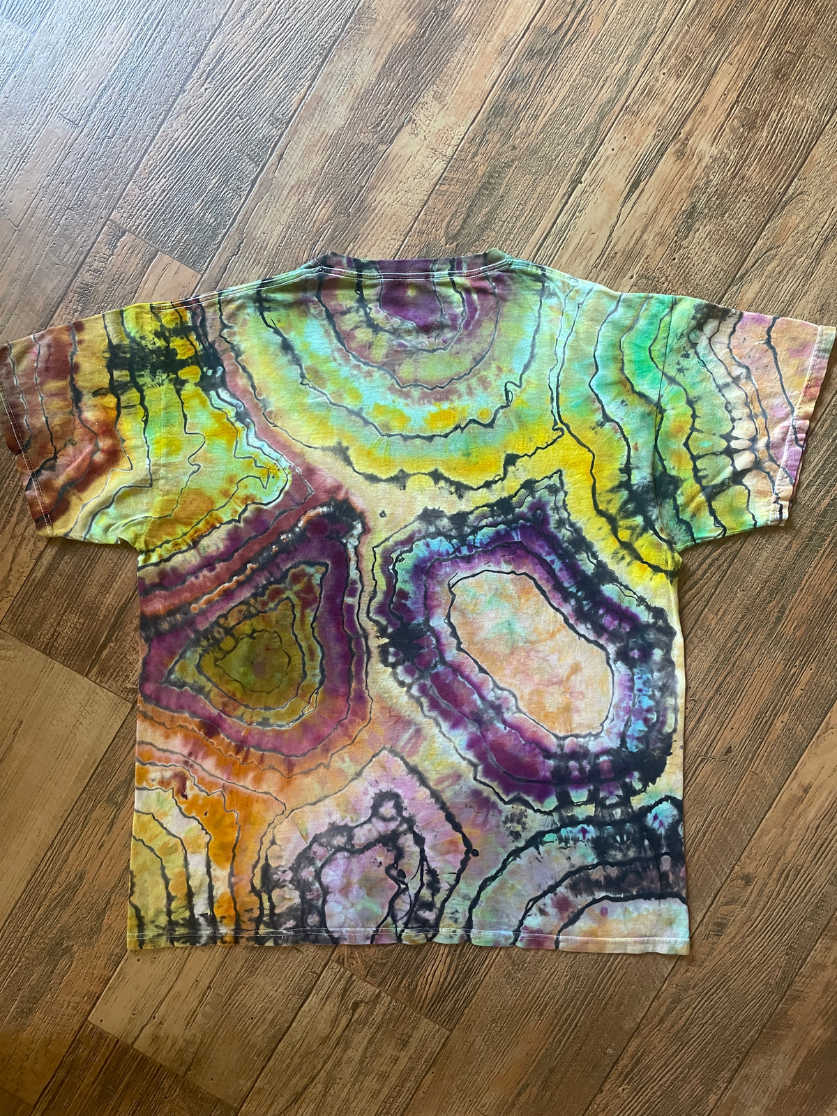 Jungle Cats Rainbow Reverse Tie Dye Short Sleeve T-Shirt | Men's Large
