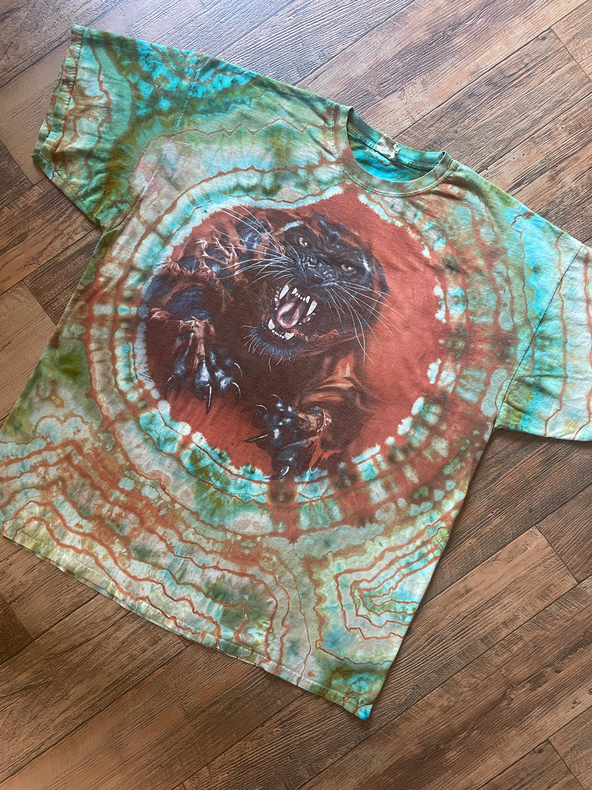 Jaguar Pouncing Orange and Green Geode Reverse Tie Dye Short Sleeve T-Shirt | Men's 3XL