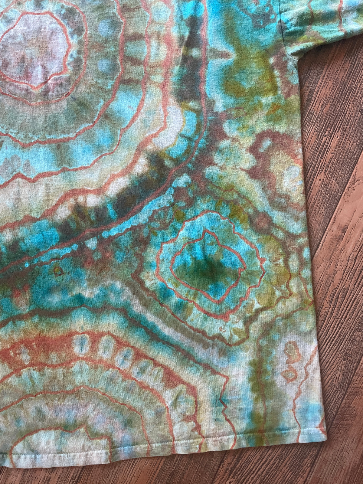 Jaguar Pouncing Orange and Green Geode Reverse Tie Dye Short Sleeve T-Shirt | Men's 3XL