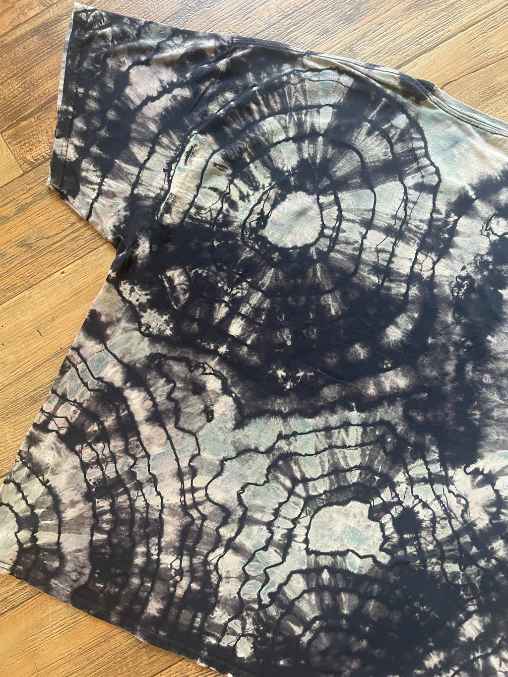Halloween II Michael Myers Reverse Tie Dye Short Sleeve T-Shirt | Men's 3XL