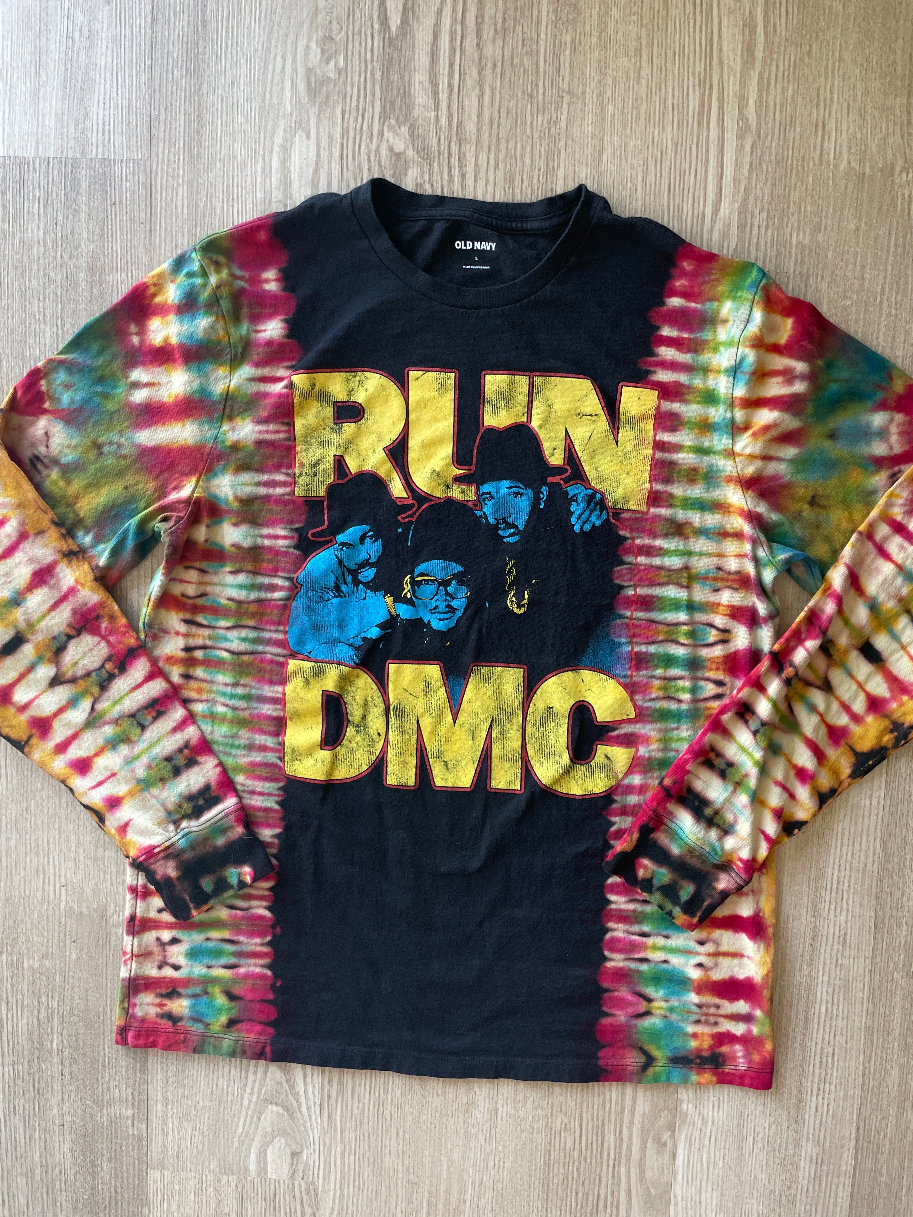 LARGE Men’s Run DMC Reverse Tie Dye Long Sleeve T-Shirt | One-Of-a-Kind Upcycled Black and Red Pleated Top
