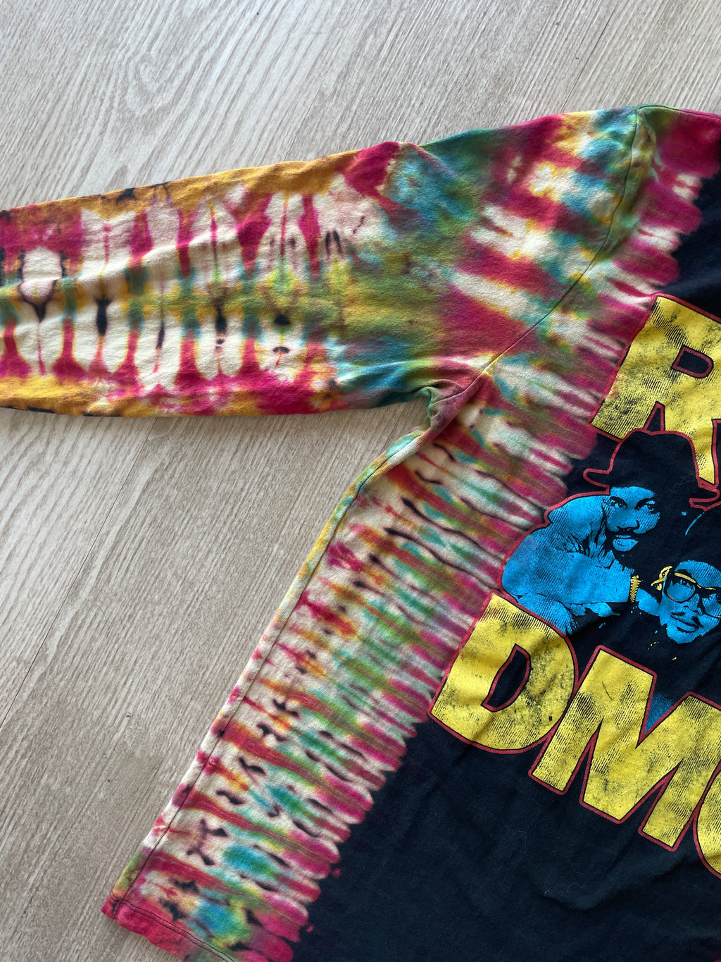 LARGE Men’s Run DMC Reverse Tie Dye Long Sleeve T-Shirt | One-Of-a-Kind Upcycled Black and Red Pleated Top