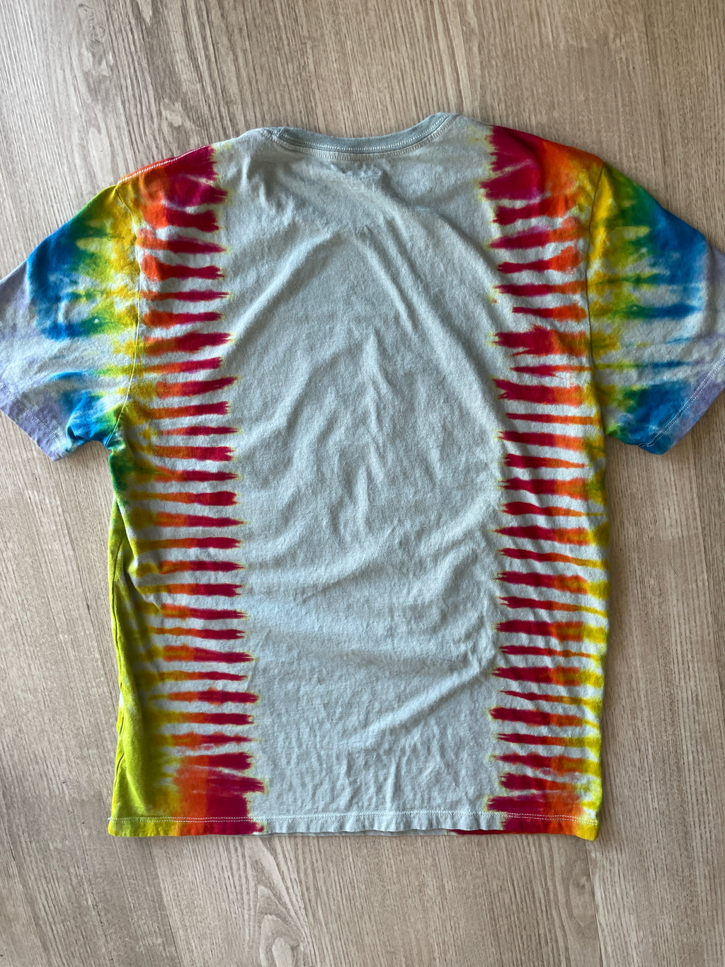 LARGE Men’s Run DMC Speakers Tie Dye Short Sleeve T-Shirt | One-Of-a-Kind Upcycled Rainbow Pleated Top