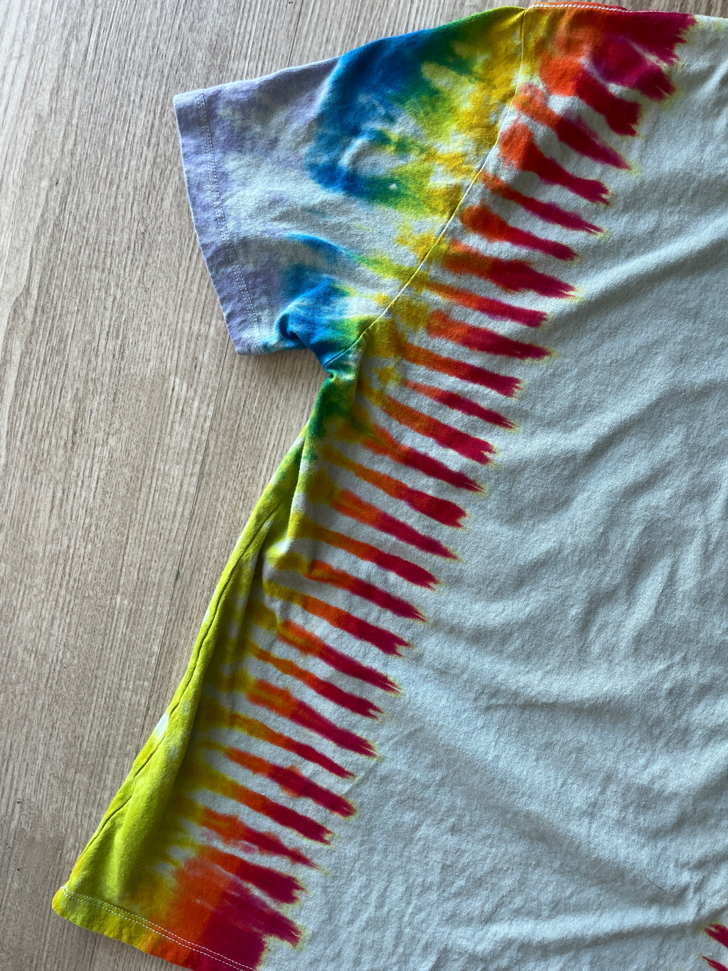 LARGE Men’s Run DMC Speakers Tie Dye Short Sleeve T-Shirt | One-Of-a-Kind Upcycled Rainbow Pleated Top