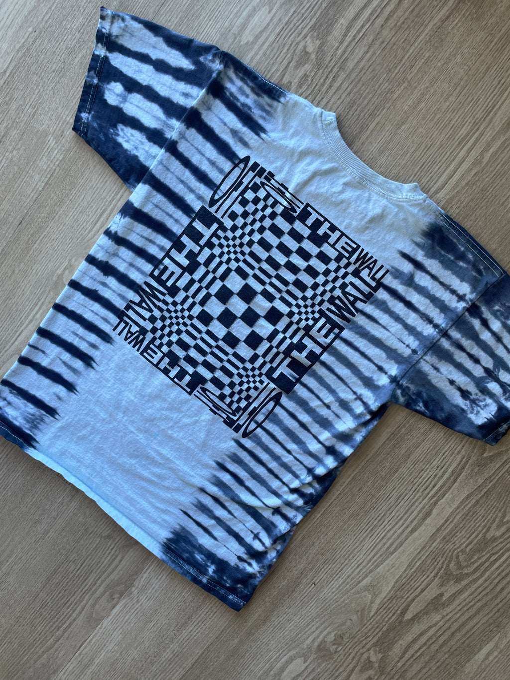 MEDIUM Men’s Vans Checkerboard Handmade Tie Dye T-Shirt | One-Of-a-Kind Black and White Short Sleeve
