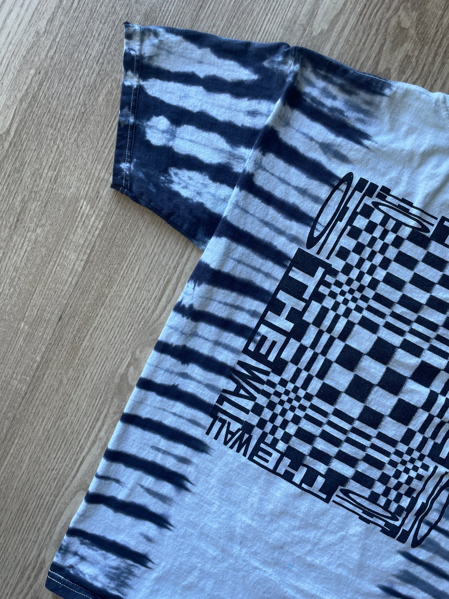 MEDIUM Men’s Vans Checkerboard Handmade Tie Dye T-Shirt | One-Of-a-Kind Black and White Short Sleeve