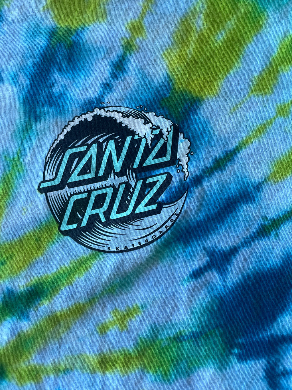 LARGE Men’s Santa Cruz Tie Dye Short Sleeve Crop Top | One-Of-a-Kind Upcycled Green and Blue Spiral Top