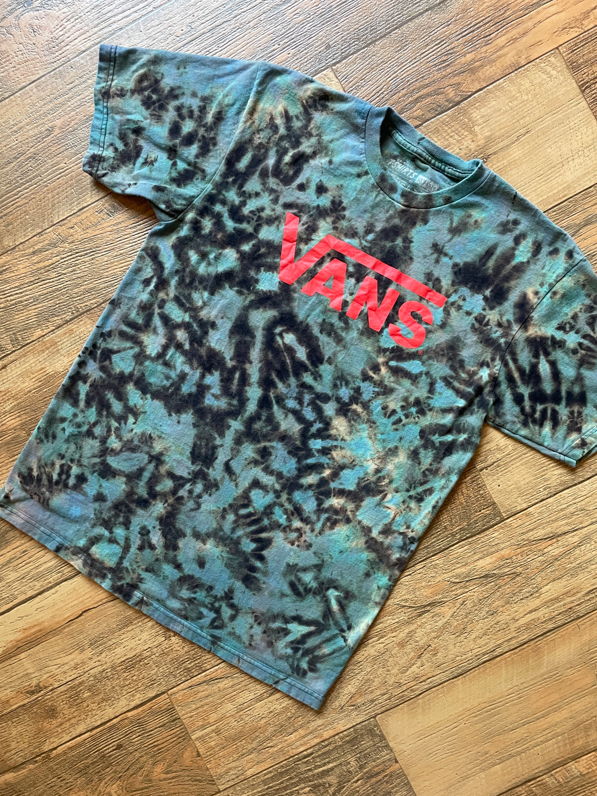 Vans Black and Blue Reverse Tie Dye Short Sleeve T-Shirt | Men's Medium