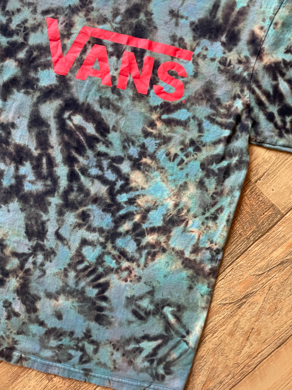 Vans Black and Blue Reverse Tie Dye Short Sleeve T-Shirt | Men's Medium