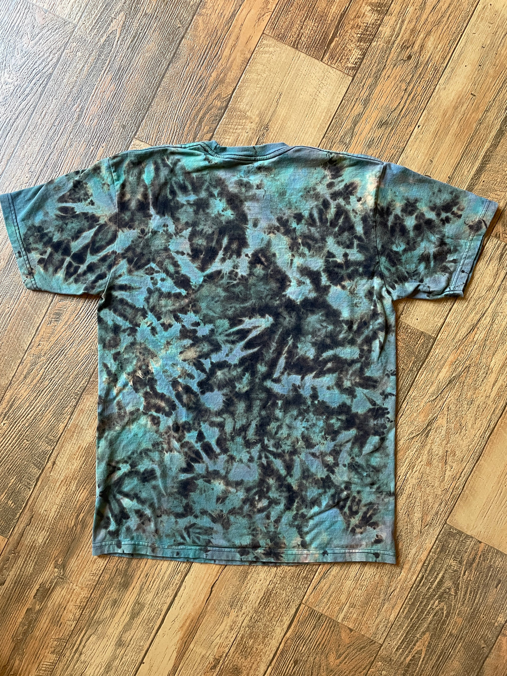 Vans Black and Blue Reverse Tie Dye Short Sleeve T-Shirt | Men's Medium
