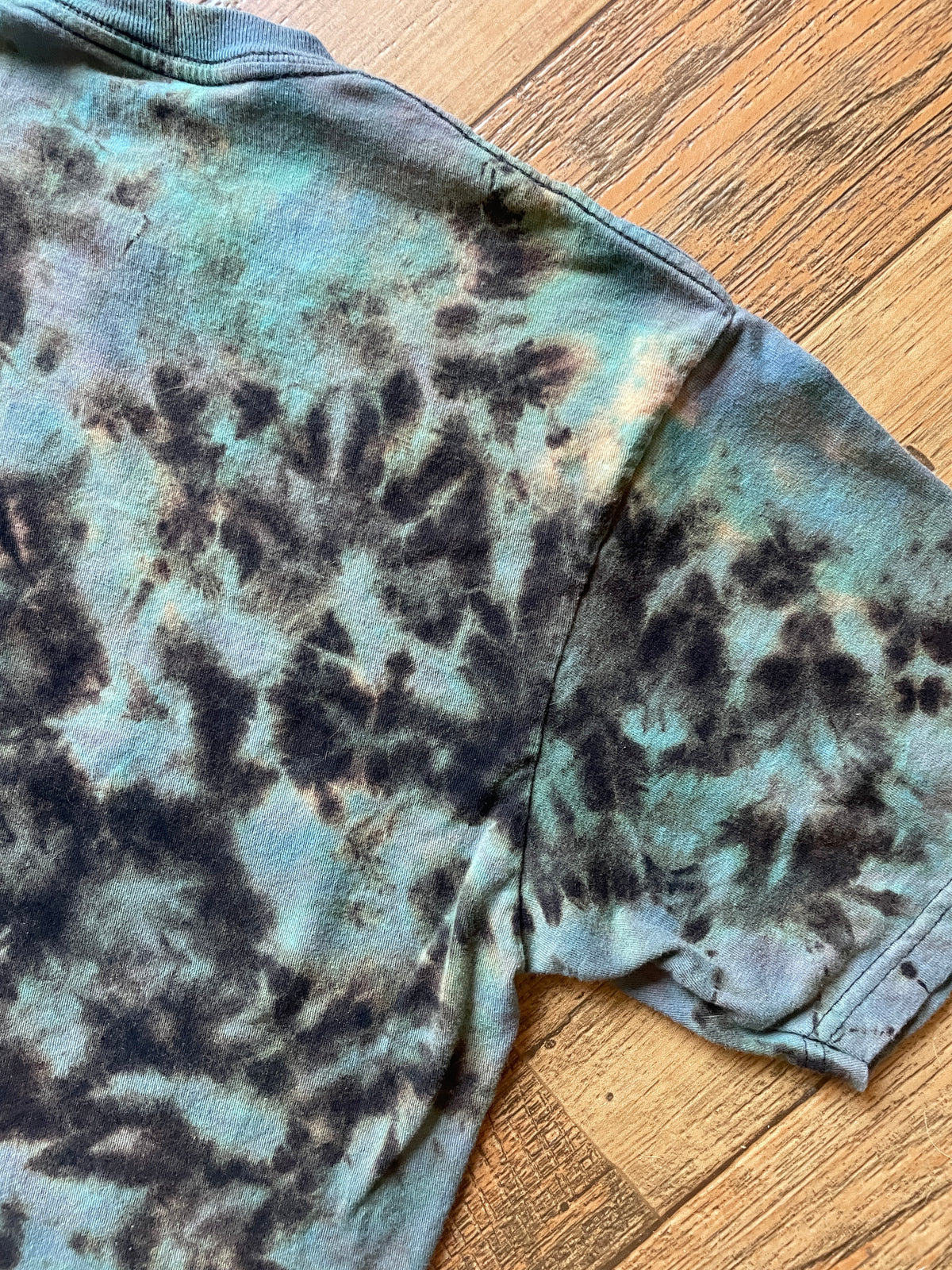 Vans Black and Blue Reverse Tie Dye Short Sleeve T-Shirt | Men's Medium