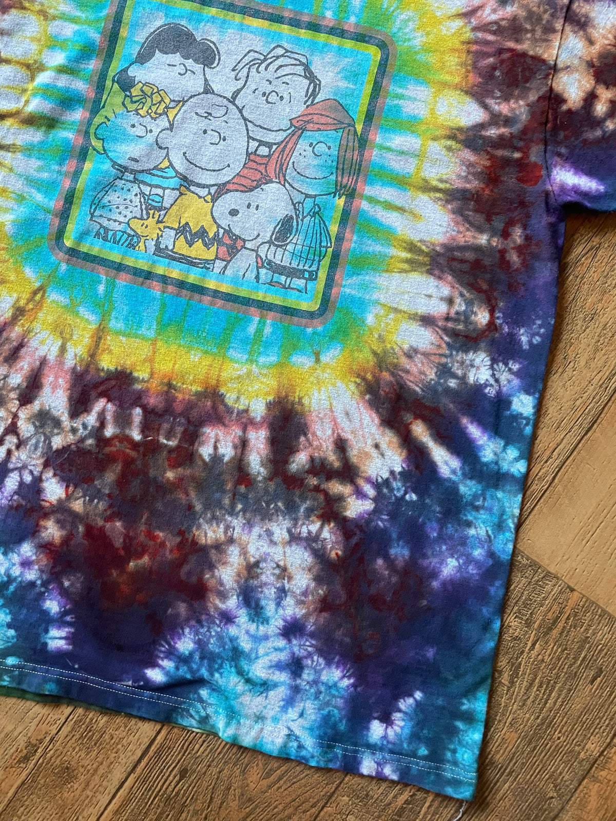 The Peanuts Rainbow Crumples Tie Dye Short Sleeve T-Shirt | Men's XXL