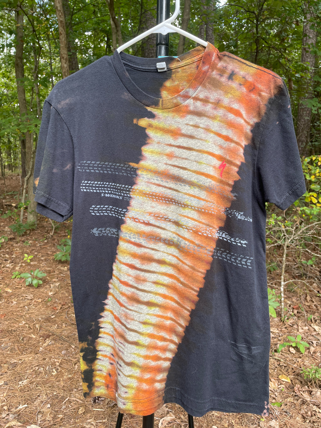 Specialized Bike Tracks Short Sleeve Bleach Dye T-Shirt (Men's Medium)