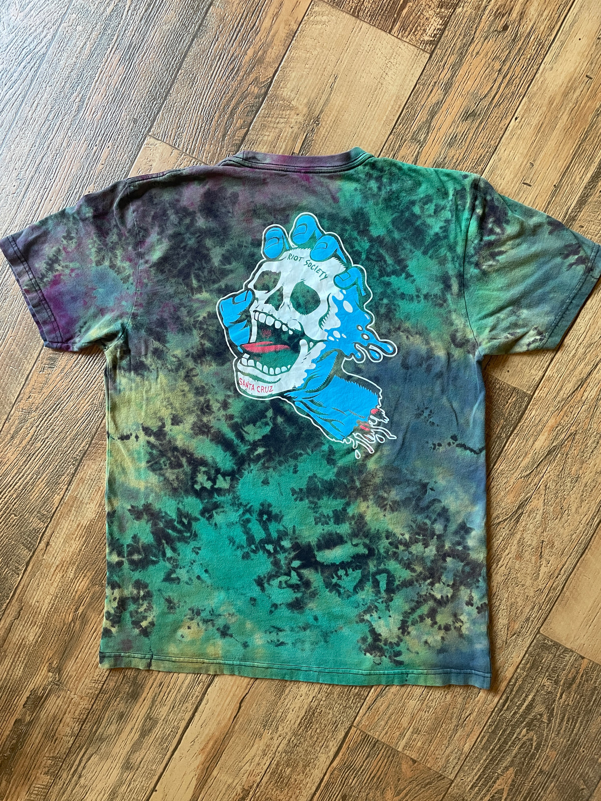 Santa Cruz X Riot Society Black and Blue Reverse Tie Dye Short Sleeve T-Shirt | Men's Large