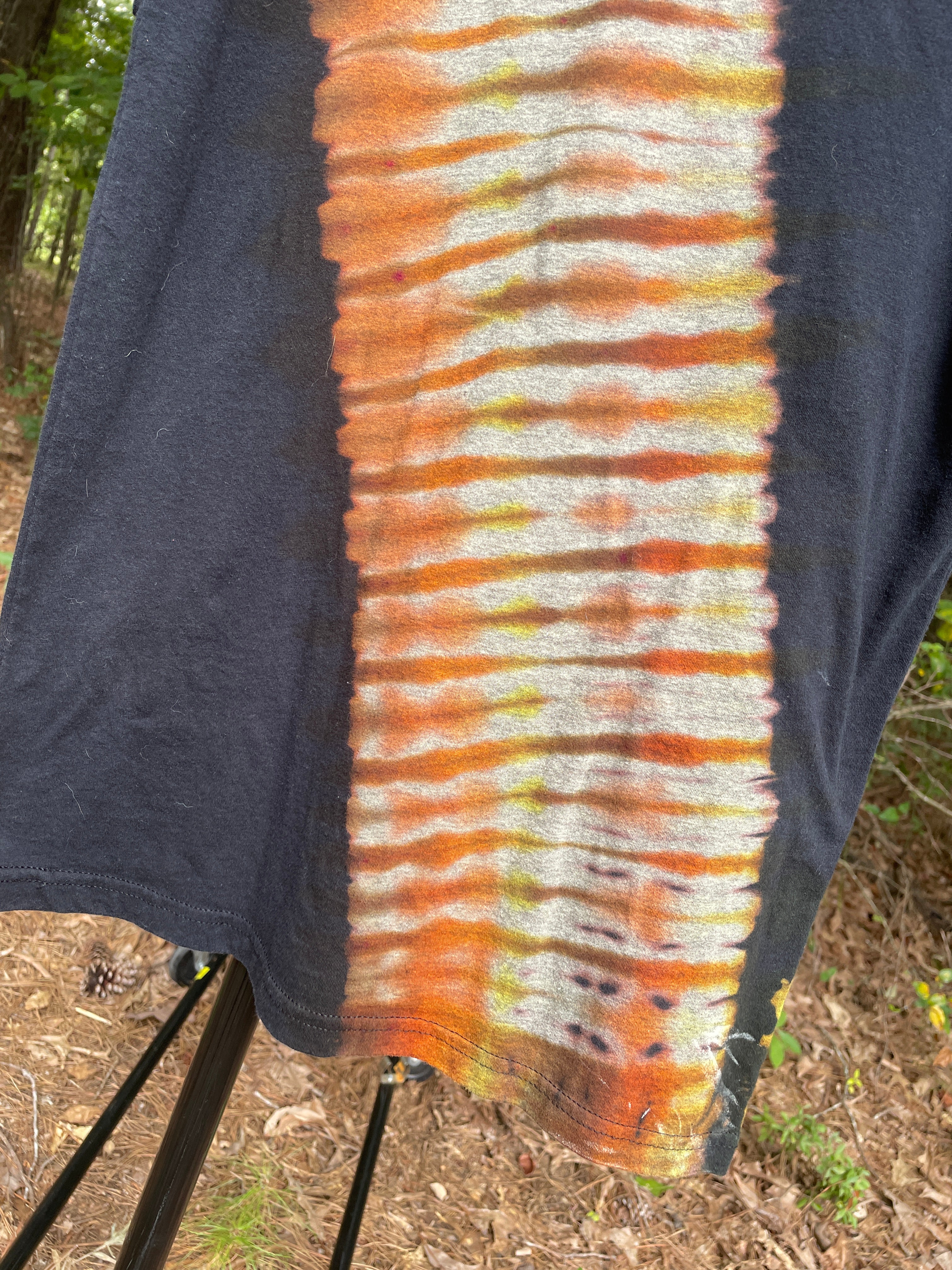 Specialized Bike Tracks Short Sleeve Bleach Dye T-Shirt (Men's Medium)