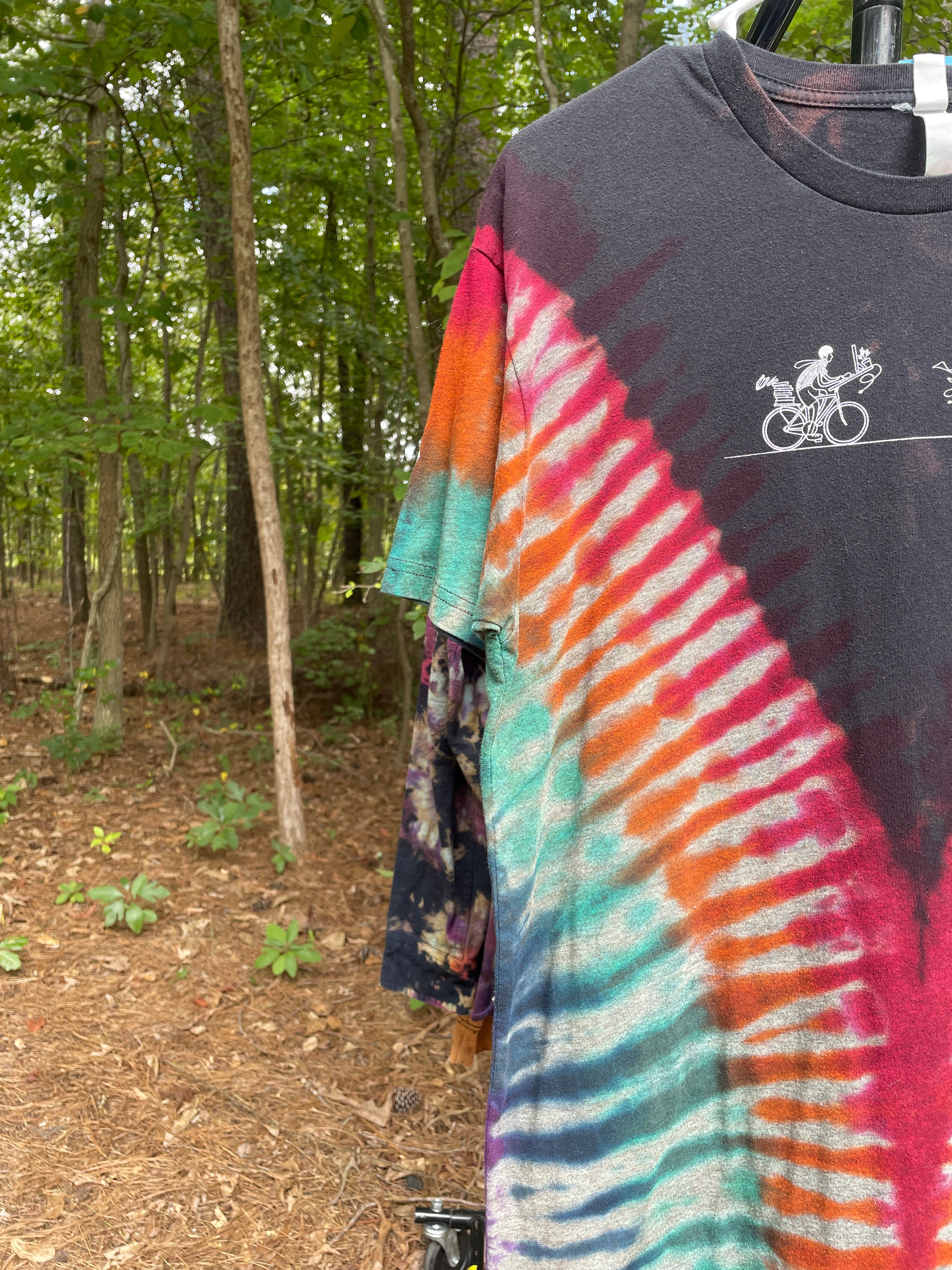 Specialized Bike to Work Day Short Sleeve Reverse Tie Dye T-Shirt (Men's Medium)