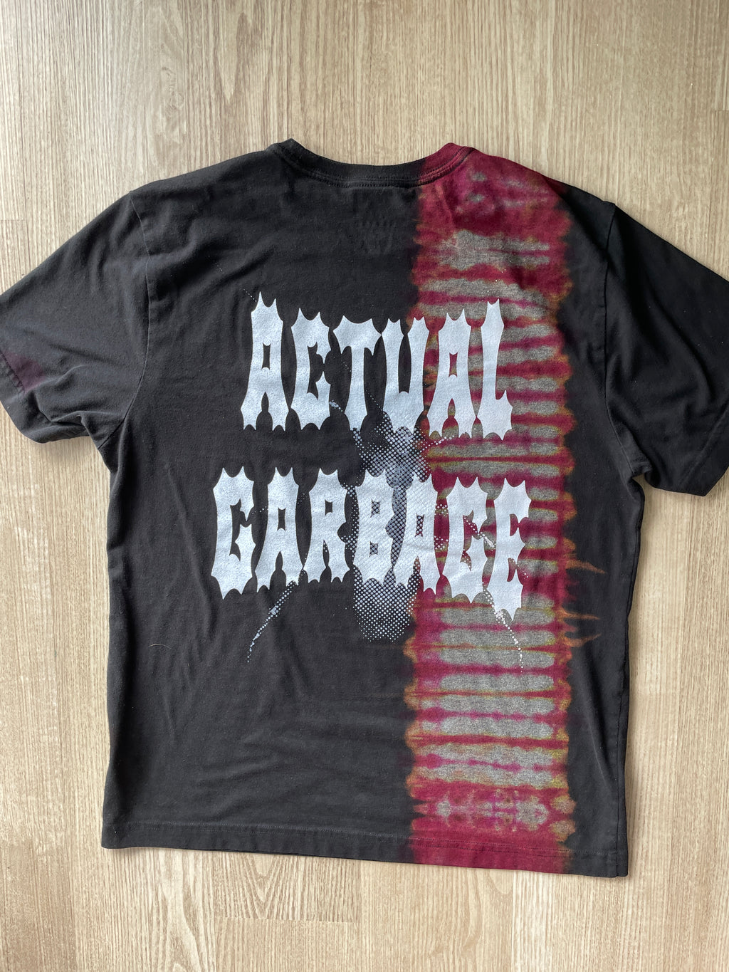 MEDIUM Men’s Actual Garbage Tie Dye Short Sleeve T-Shirt | One-Of-a-Kind Upcycled Black and Red Pleated Top