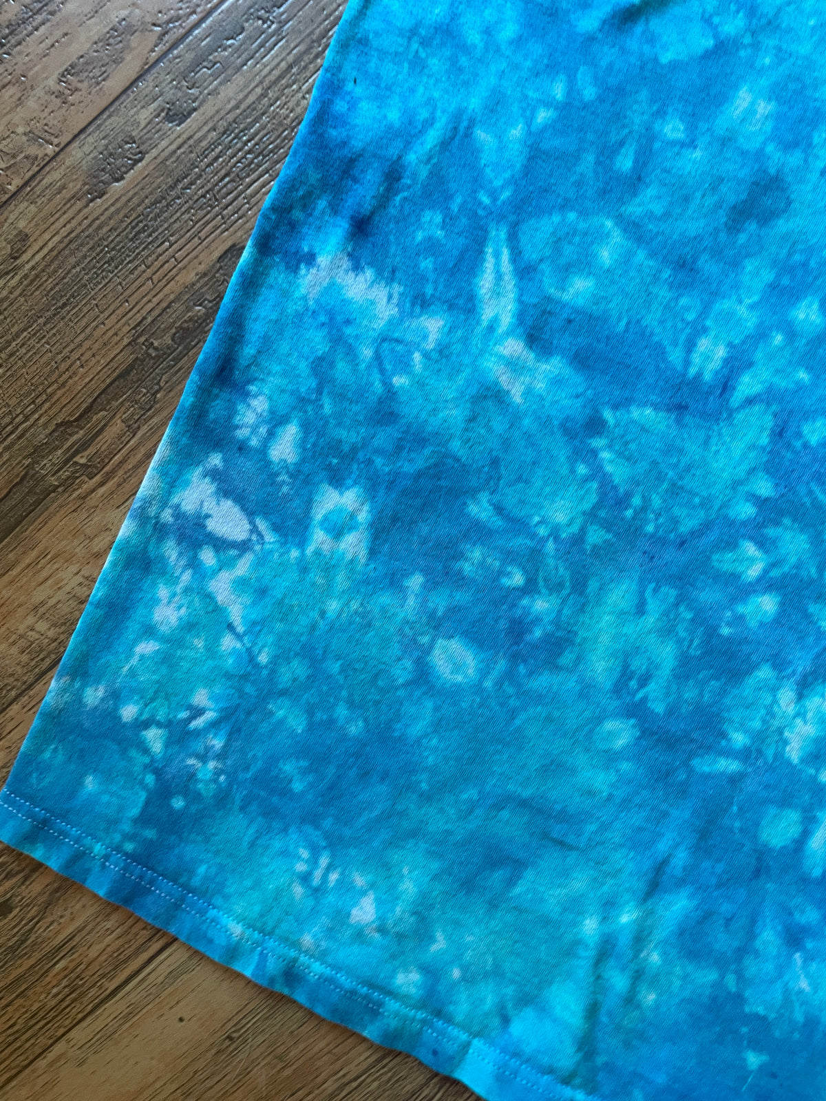Santa Cruz Skateboarding Blue and White Tie Dye Short Sleeve T-Shirt | Men's XL