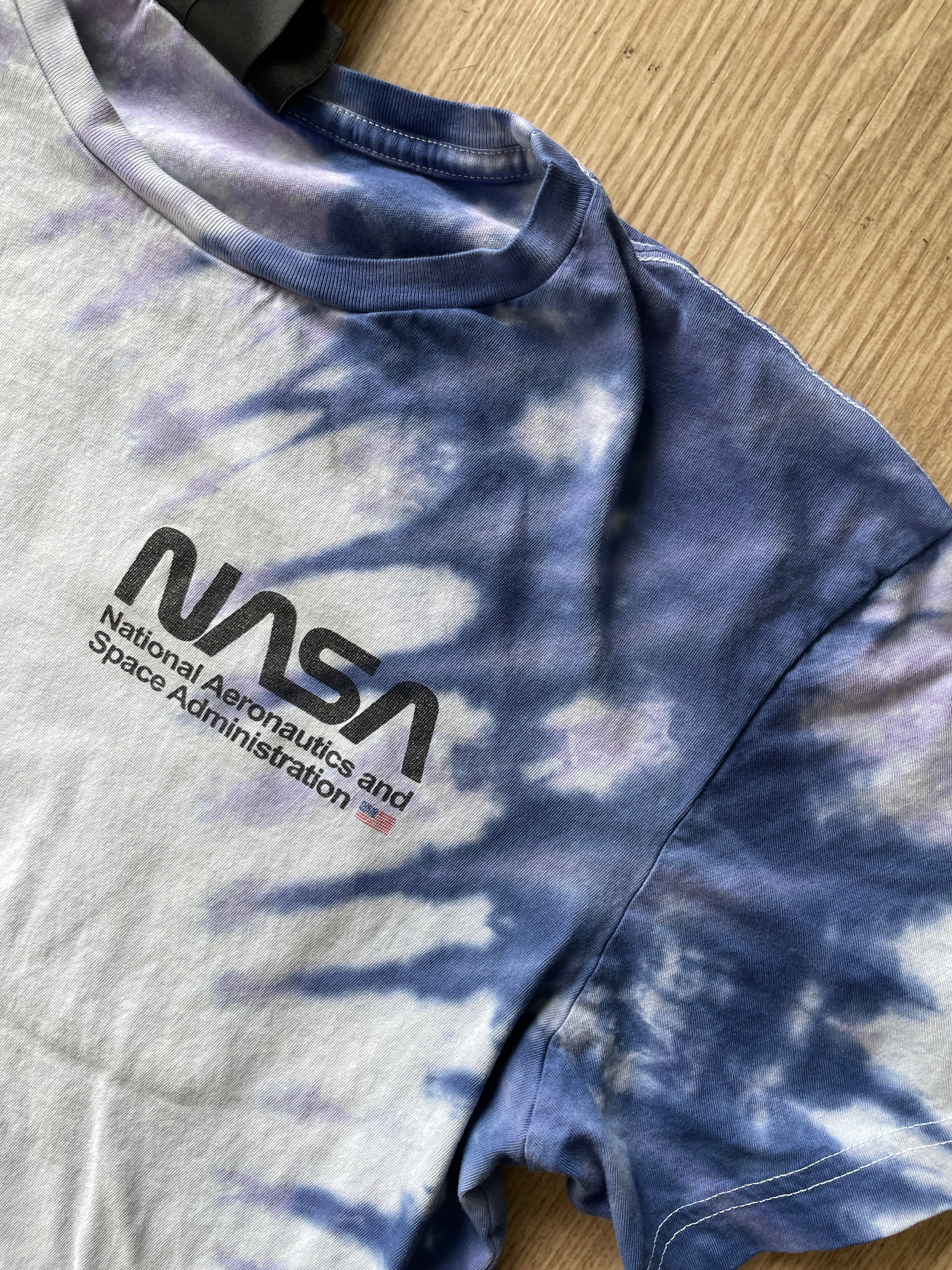 MEDIUM Men’s NASA USA Flag Handmade Tie Dye T-Shirt | One-of-a-Kind Purple and Blue Spiral Short Sleeve Top