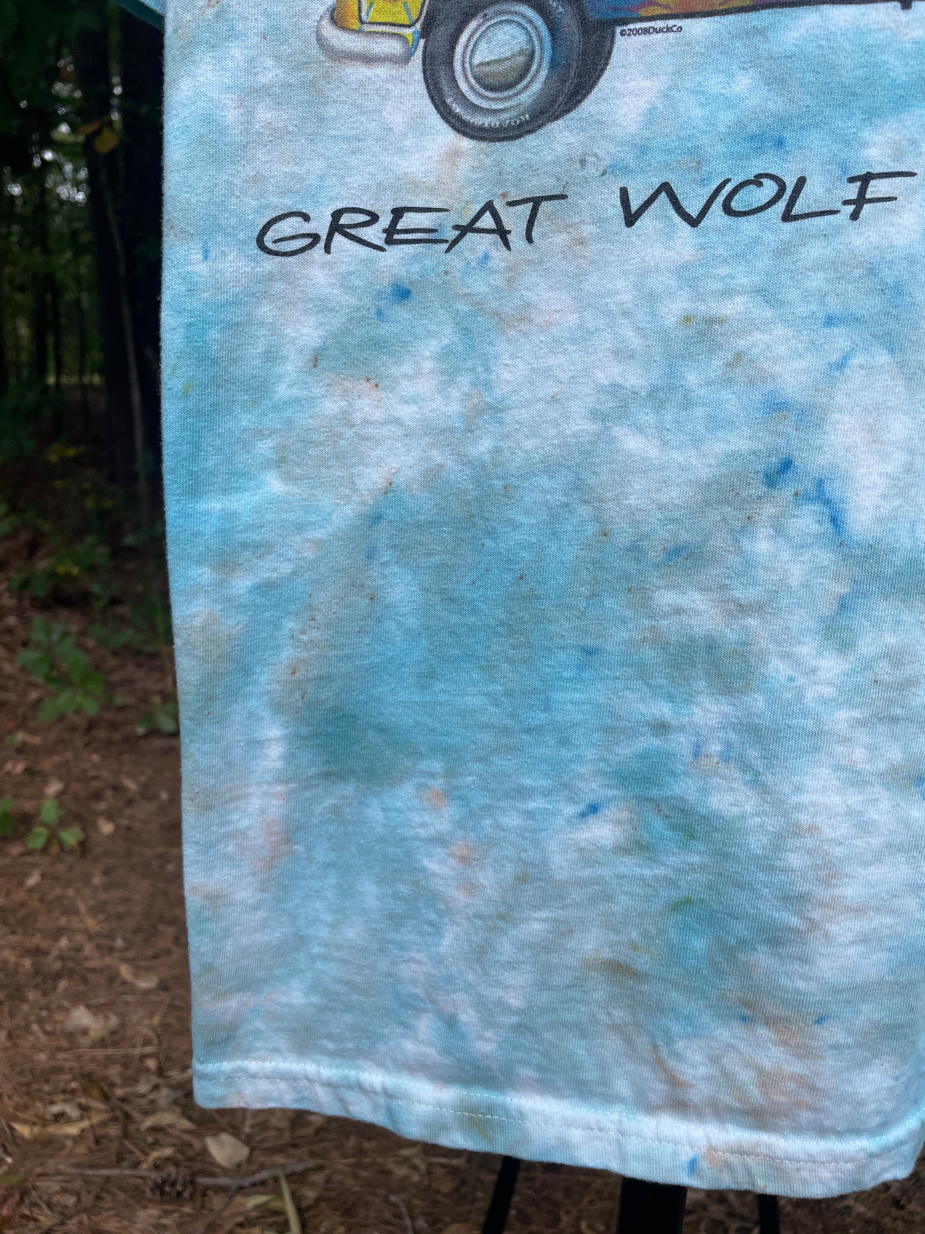 Great Wolf Lodge (Williamsburg, VA) Short Sleeve Tie Dye T-Shirt (Men's Small)