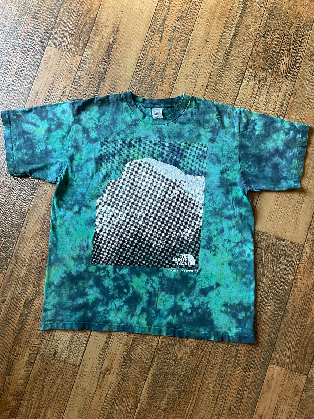 The North Face Half Dome Green and Black Tie Dye Short Sleeve T-Shirt | Men's XL