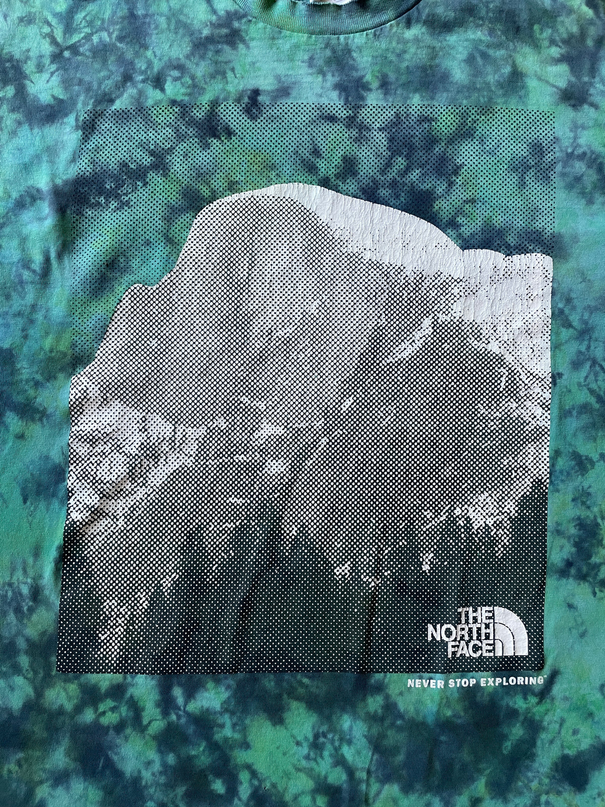 The North Face Half Dome Green and Black Tie Dye Short Sleeve T-Shirt | Men's XL