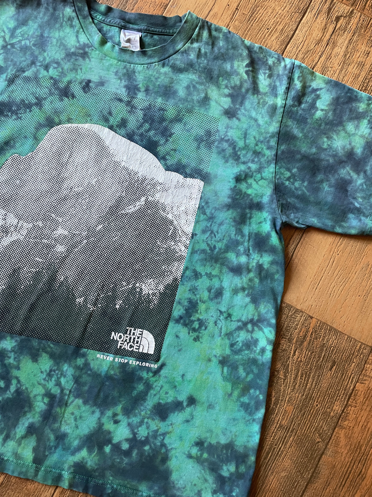 The North Face Half Dome Green and Black Tie Dye Short Sleeve T-Shirt | Men's XL