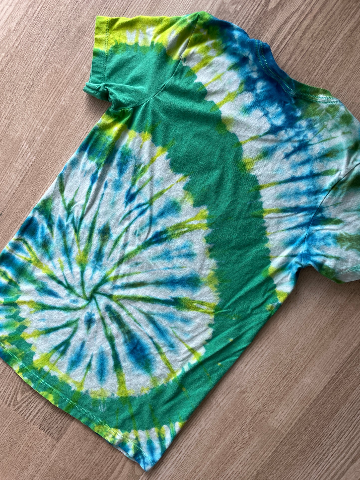 SMALL Men's Sprite Handmade Reverse Tie Dye T-Shirt | One-Of-a-Kind Green, White, and Blue Spiral Short Sleeve