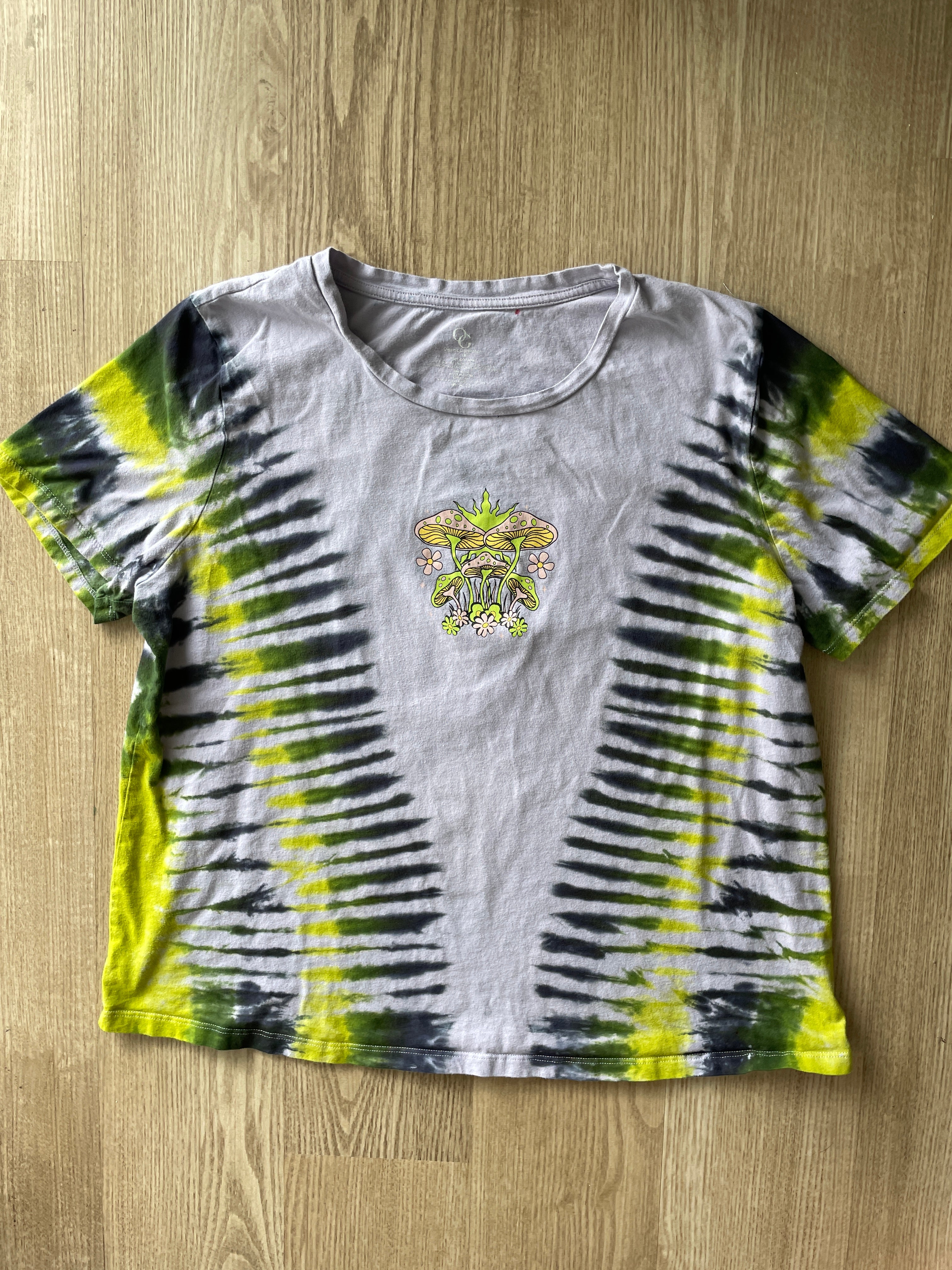 XL Women’s Serenity Planet Mushrooms Tie Dye Short Sleeve T-Shirt | One-Of-a-Kind Upcycled Purple, Green, and Black Pleated Top