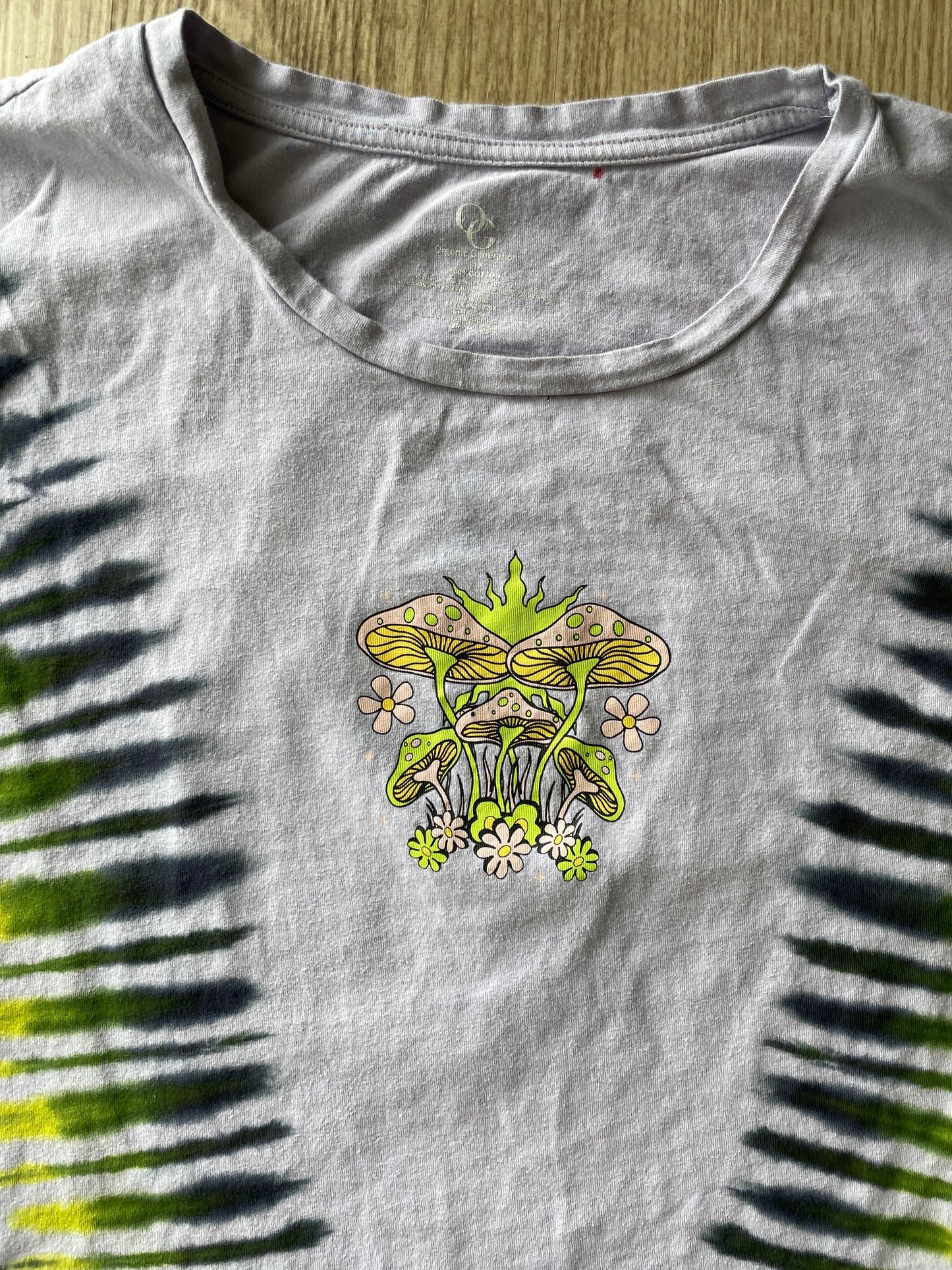 XL Women’s Serenity Planet Mushrooms Tie Dye Short Sleeve T-Shirt | One-Of-a-Kind Upcycled Purple, Green, and Black Pleated Top