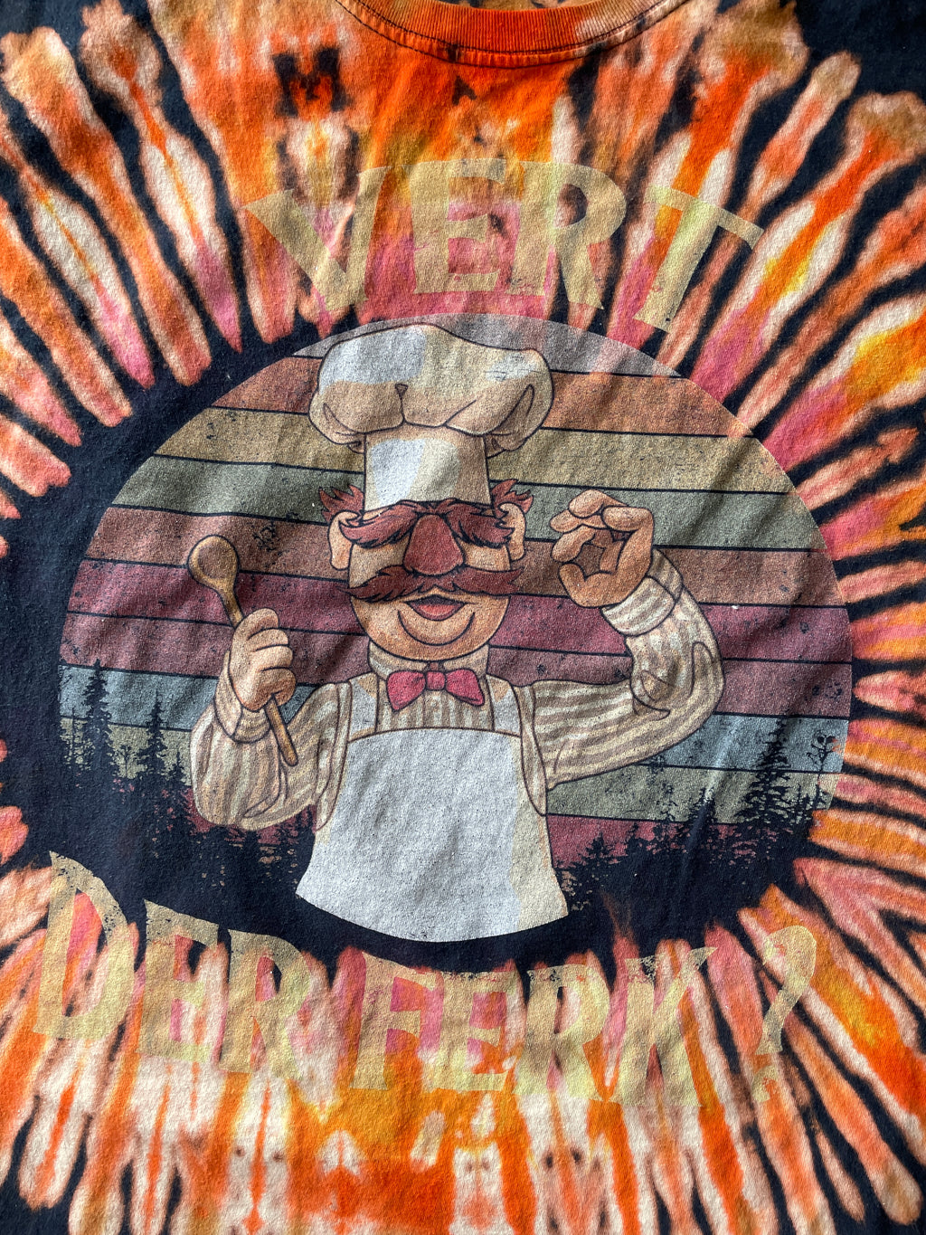 LARGE Men’s WTF Vert Der Ferk? Reverse Tie Dye Short Sleeve T-Shirt | One-Of-a-Kind Upcycled Black and Orange Pleated Top