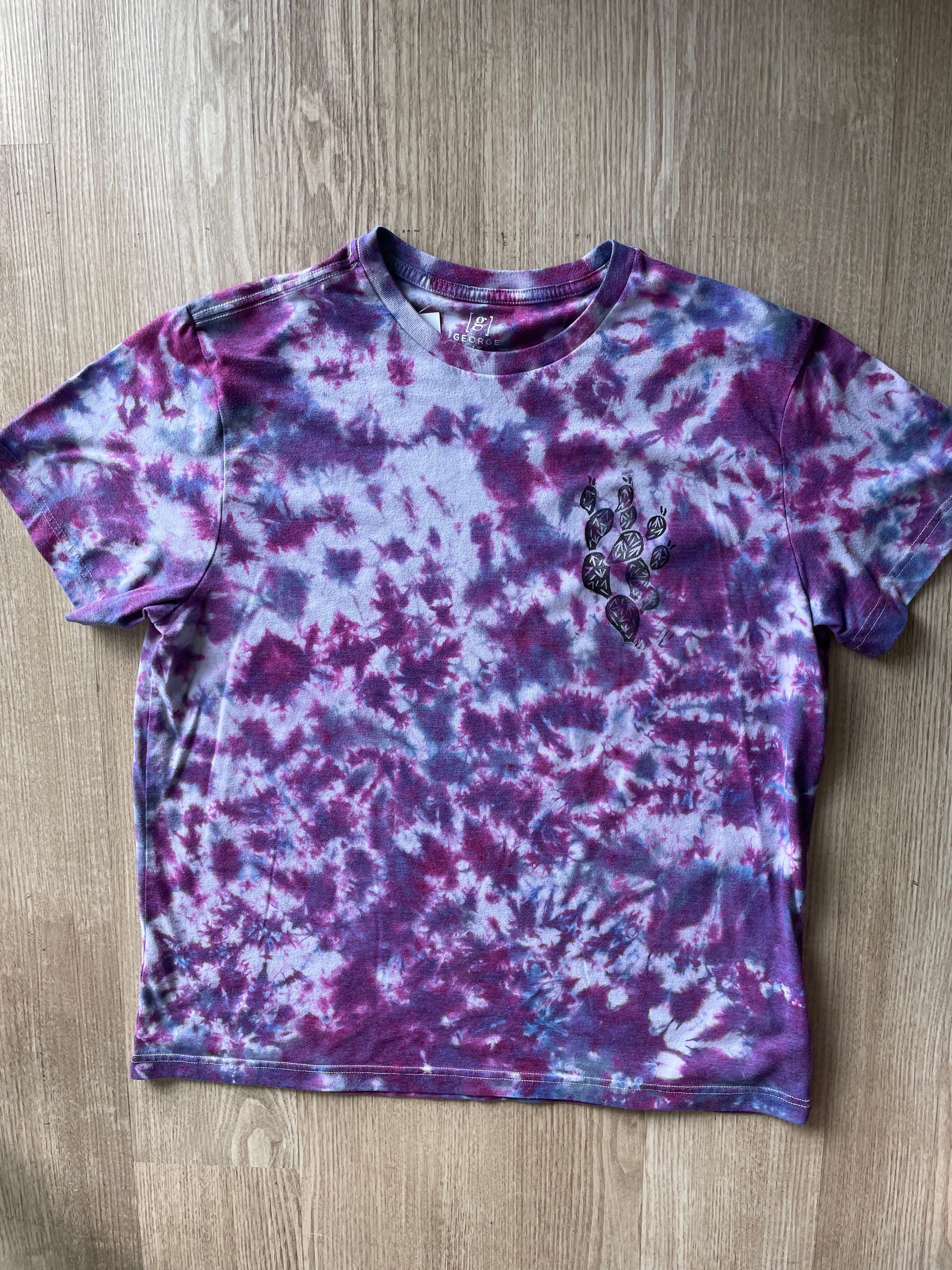 LARGE Men's Prickly Pear Cactus Tie Dye T-Shirt | One-Of-a-Kind Shades of Purple Crumpled Short Sleeve