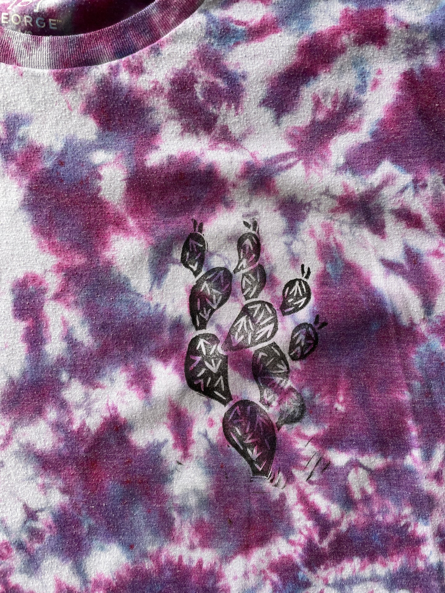 LARGE Men's Prickly Pear Cactus Tie Dye T-Shirt | One-Of-a-Kind Shades of Purple Crumpled Short Sleeve
