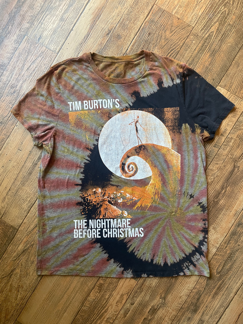 Nightmare Before Christmas Black and Orange Reverse Tie Dye Short Sleeve T-Shirt | Men's XL